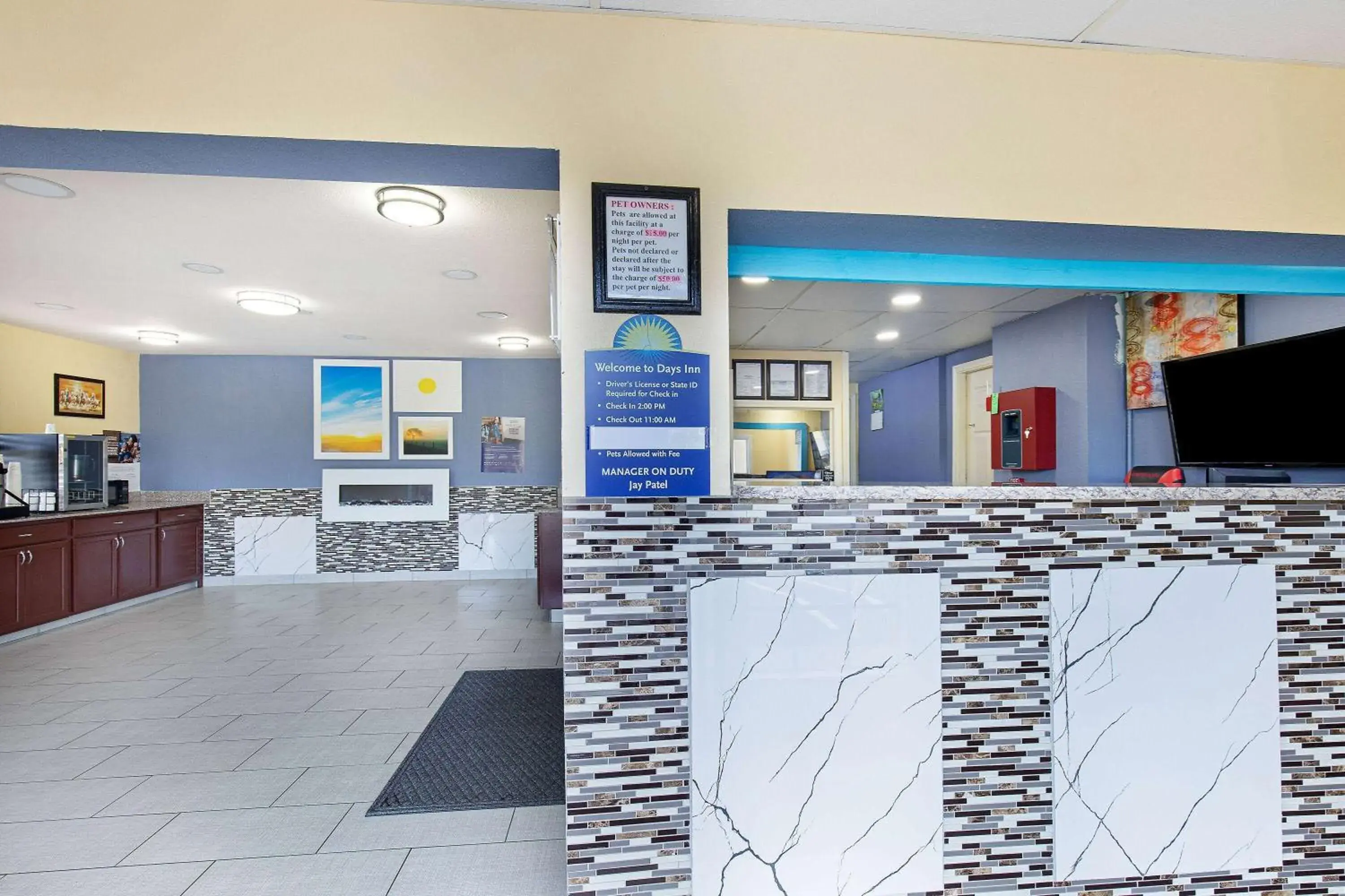 Lobby or reception in Days Inn by Wyndham Holladay Lobby or reception in Days Inn by Wyndham Holladay