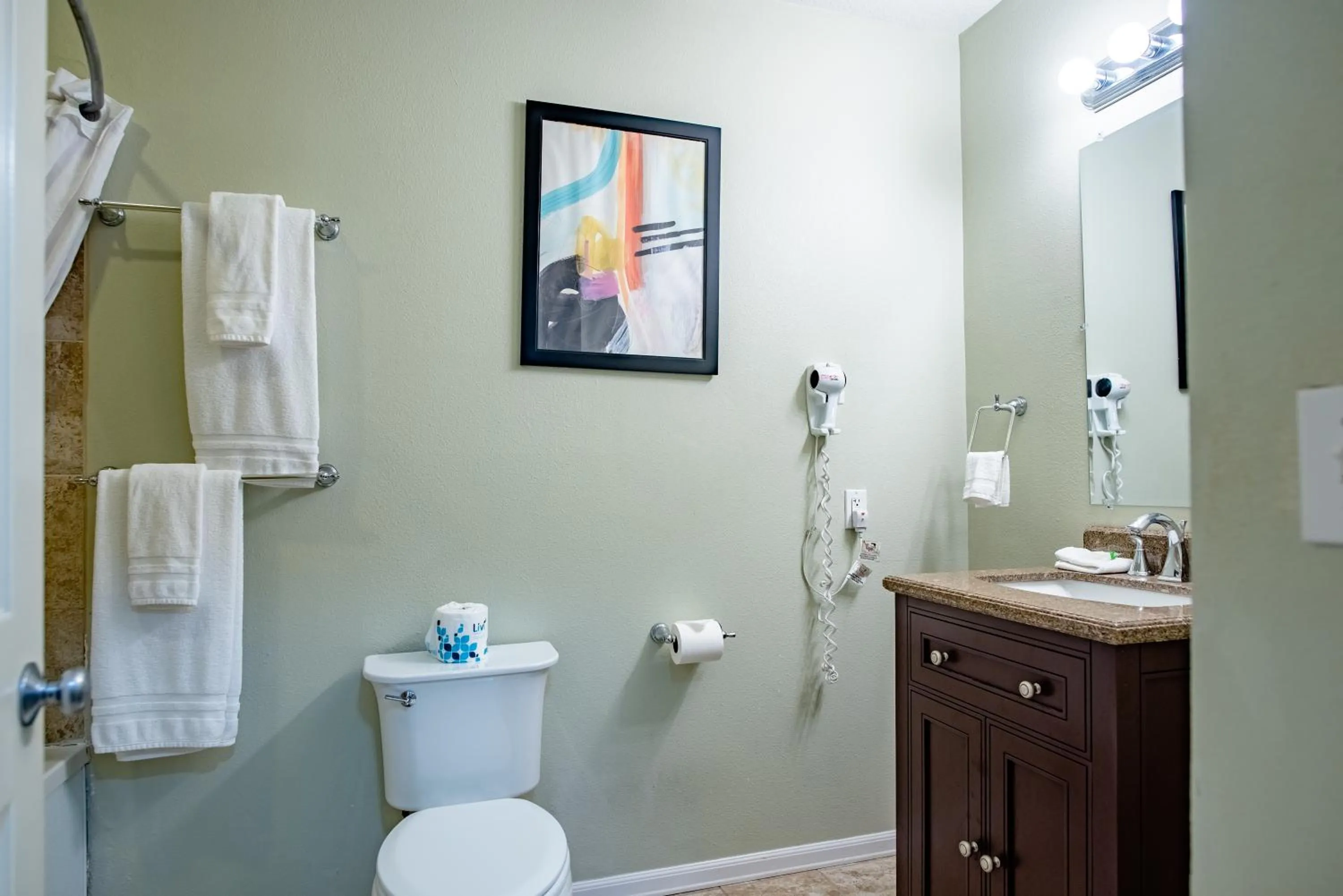 Inn at the Prom Oceanfront