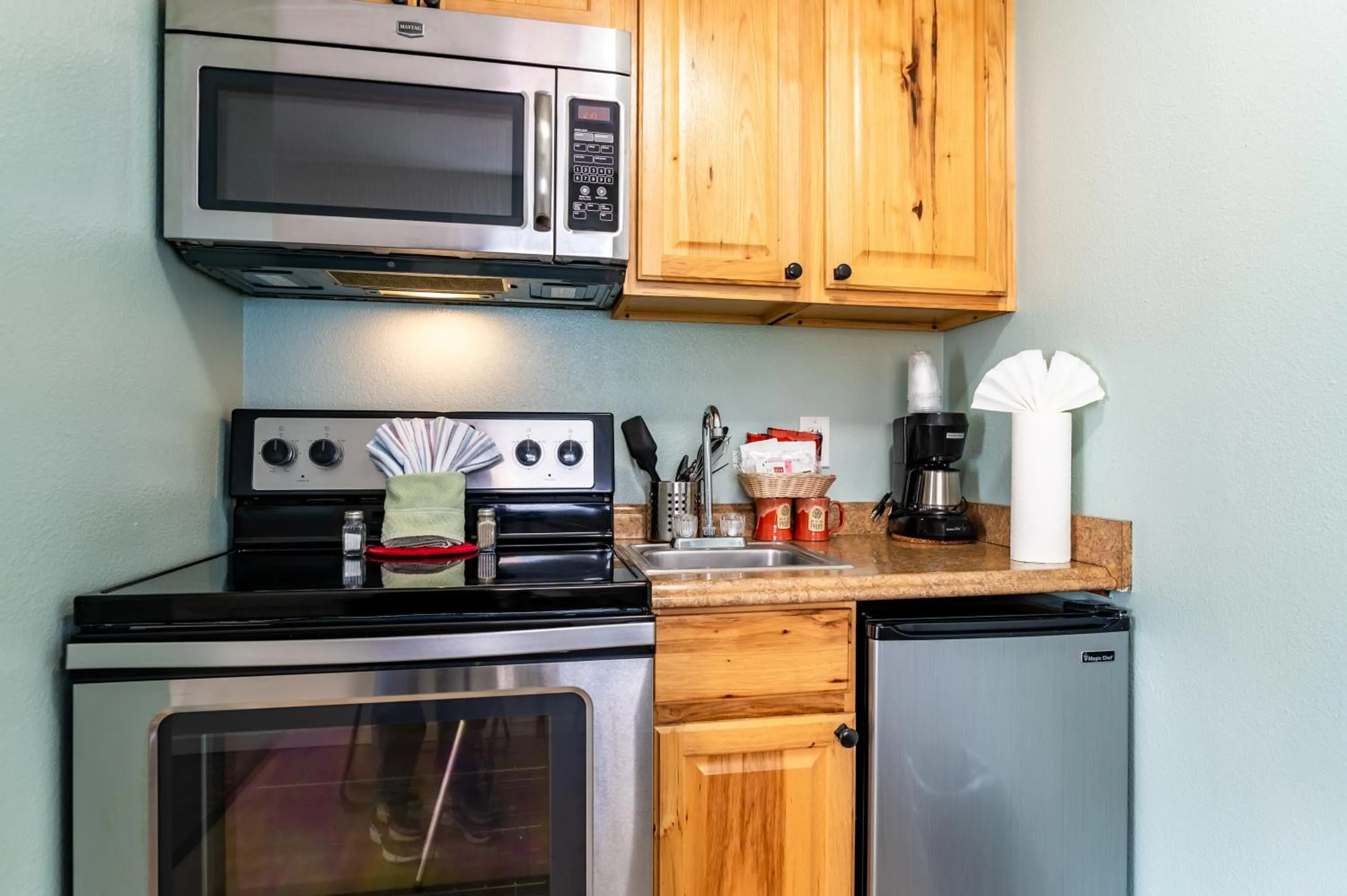 Inn at the Prom Oceanfront