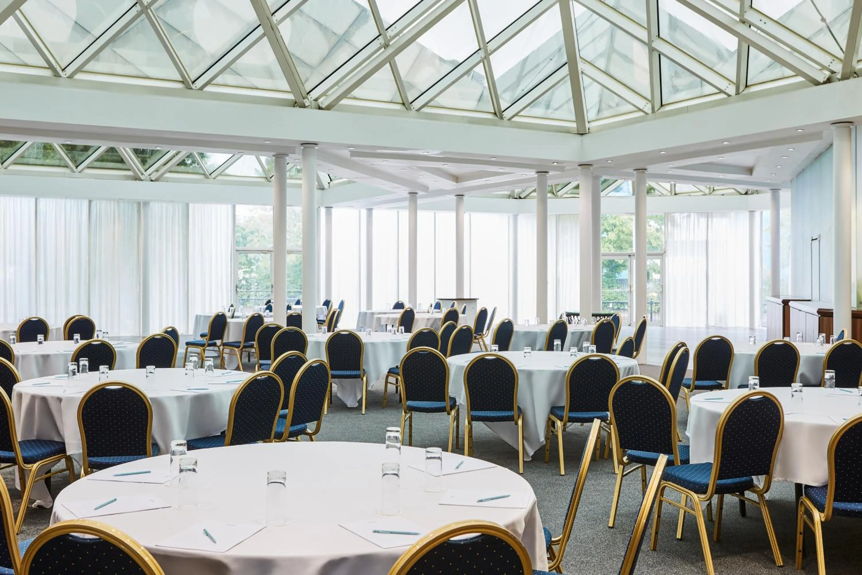 Banquet/Function facilities in Mercure St Helens