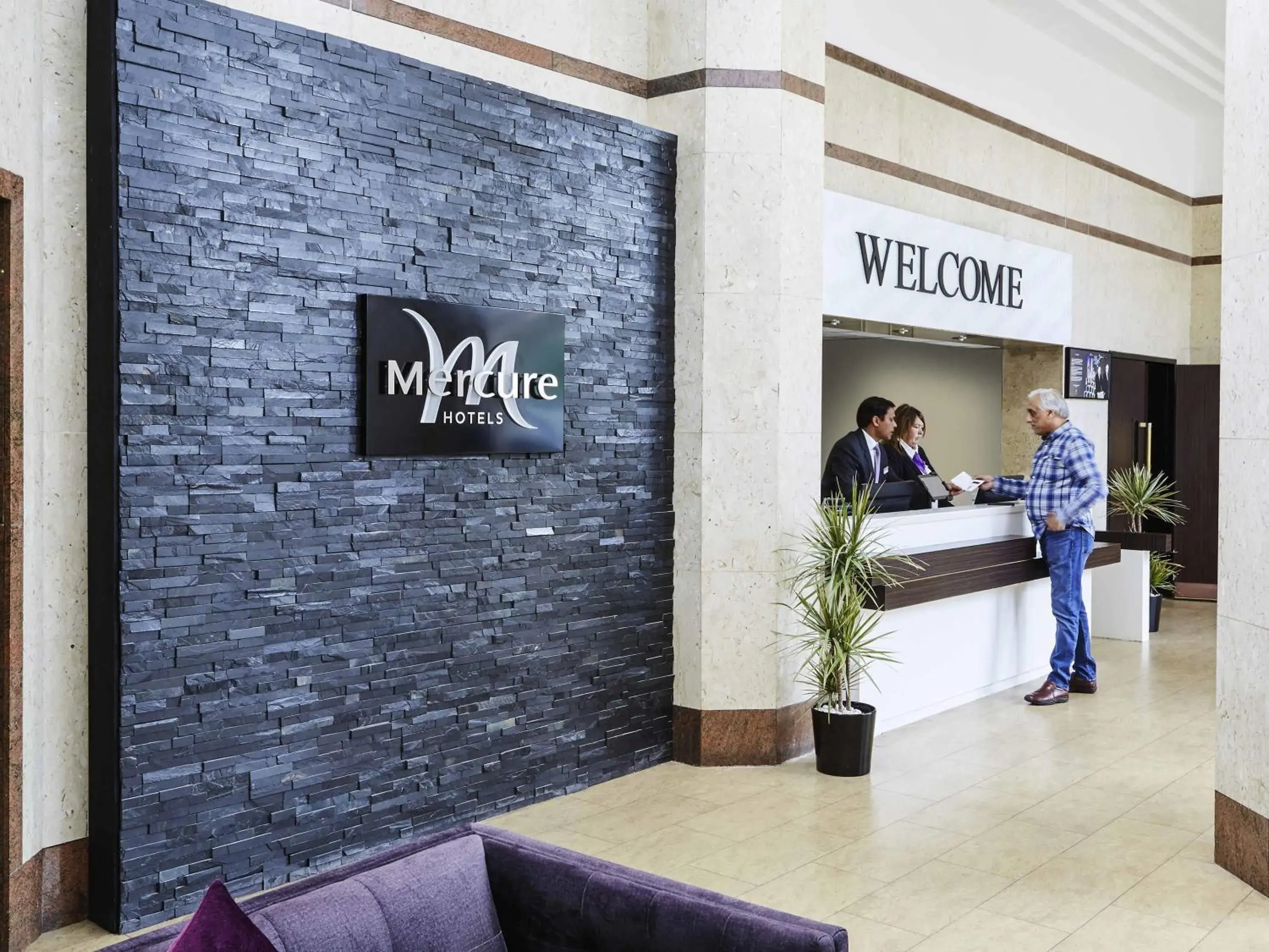 Mercure St Helens Mercure St Helens