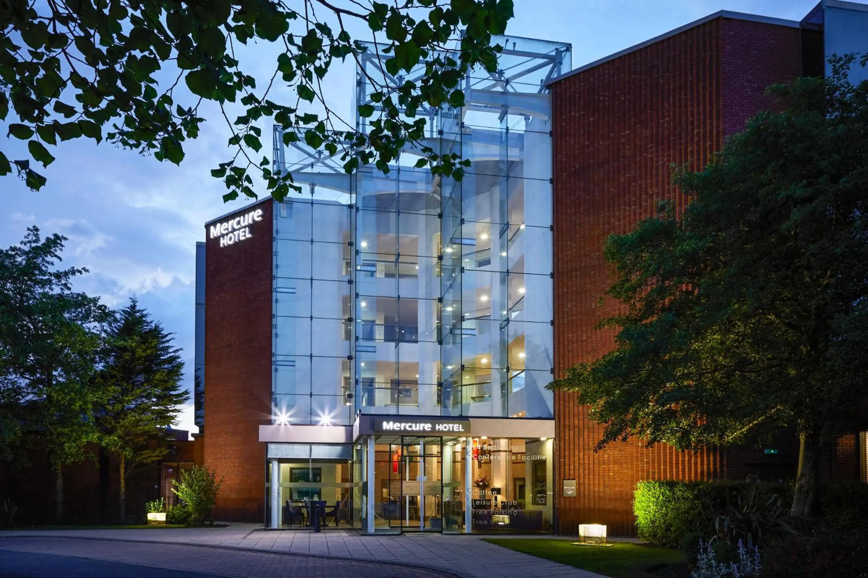 Property building in Mercure St Helens Property building in Mercure St Helens