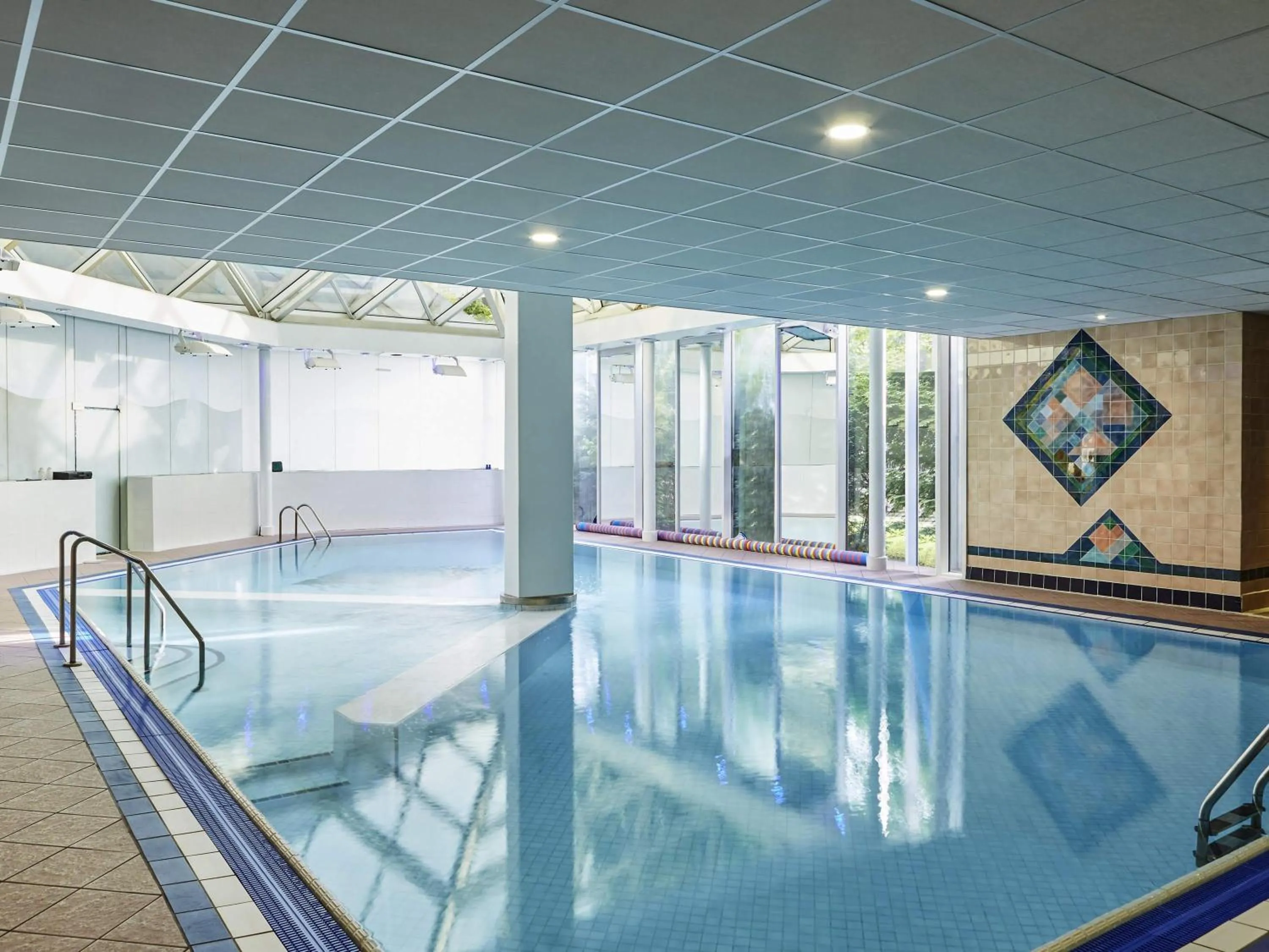 Property building in Mercure St Helens