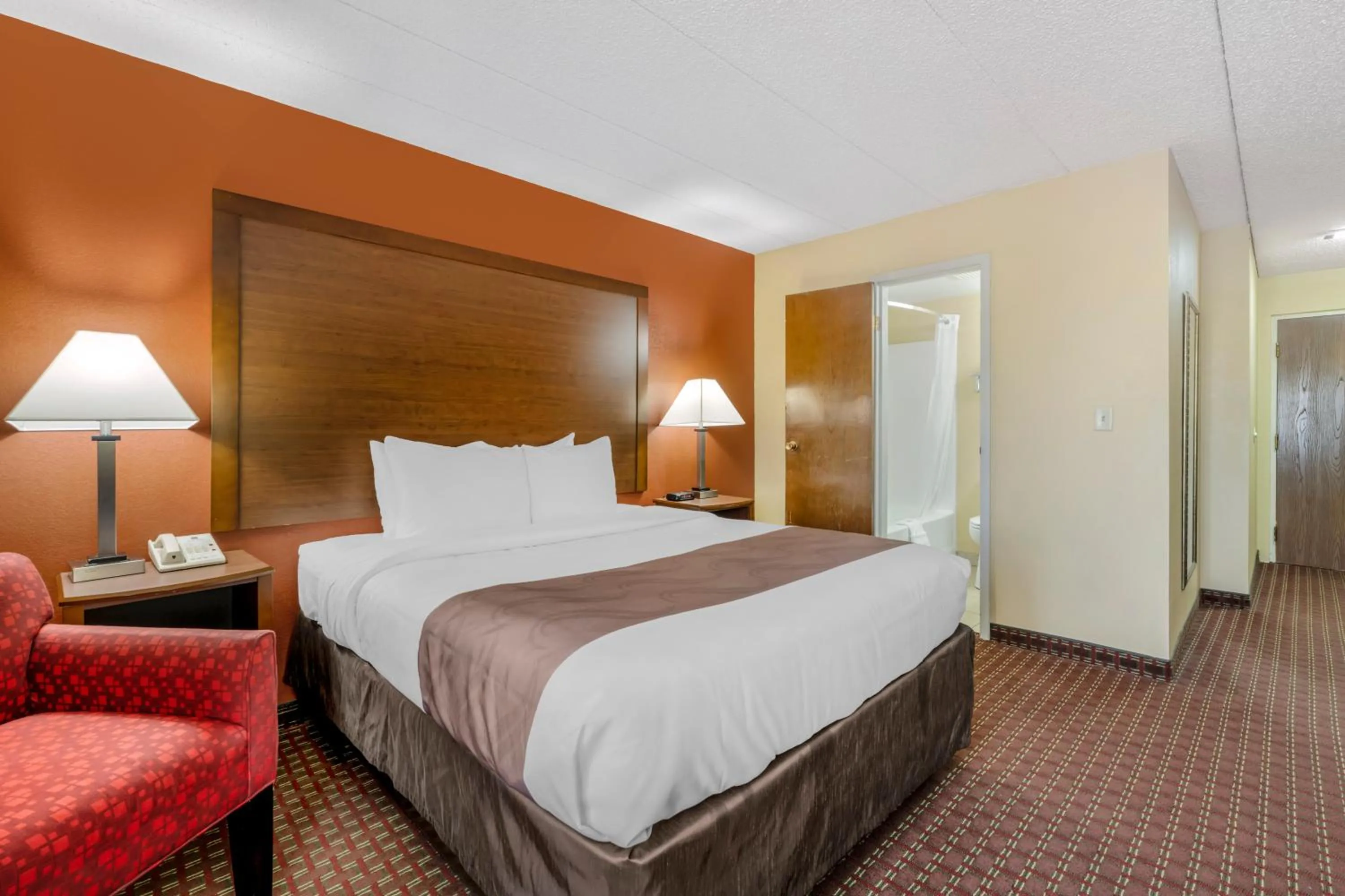 Bedroom, Bed in Quality Inn & Suites Lincoln South