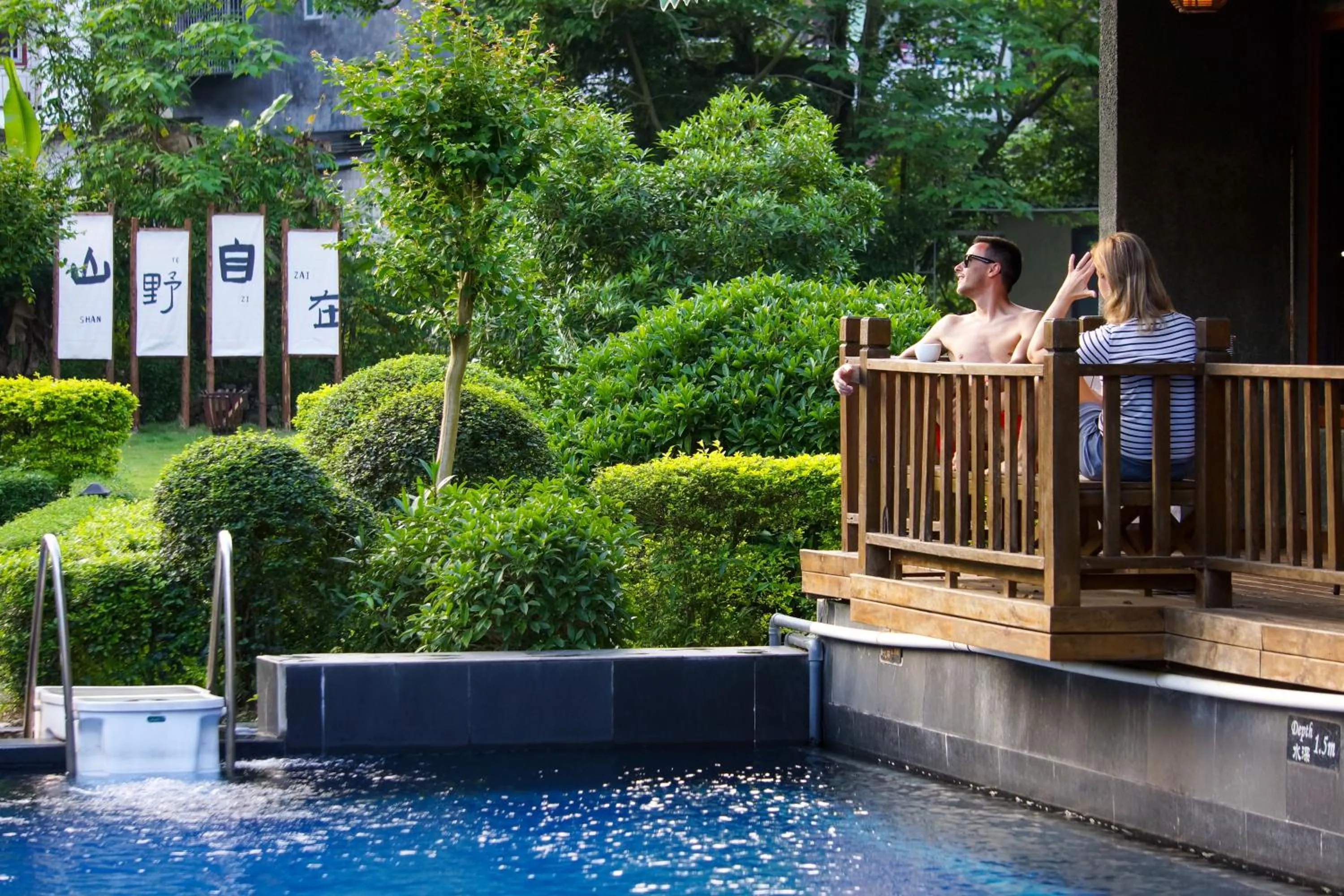 Swimming pool in Moondance Boutique Resort