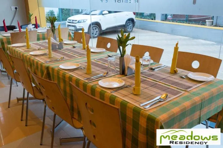 Restaurant/places to eat in Meadows Residency