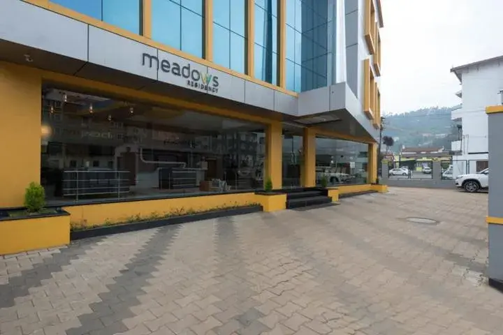 Property building in Meadows Residency Property building in Meadows Residency