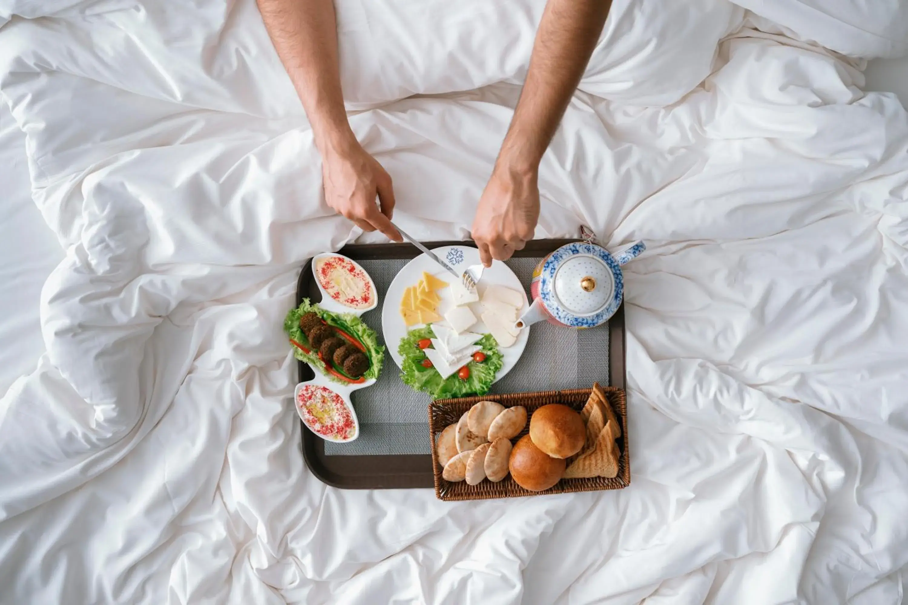 Food and drinks in Gulanar Hotel Food and drinks in Gulanar Hotel