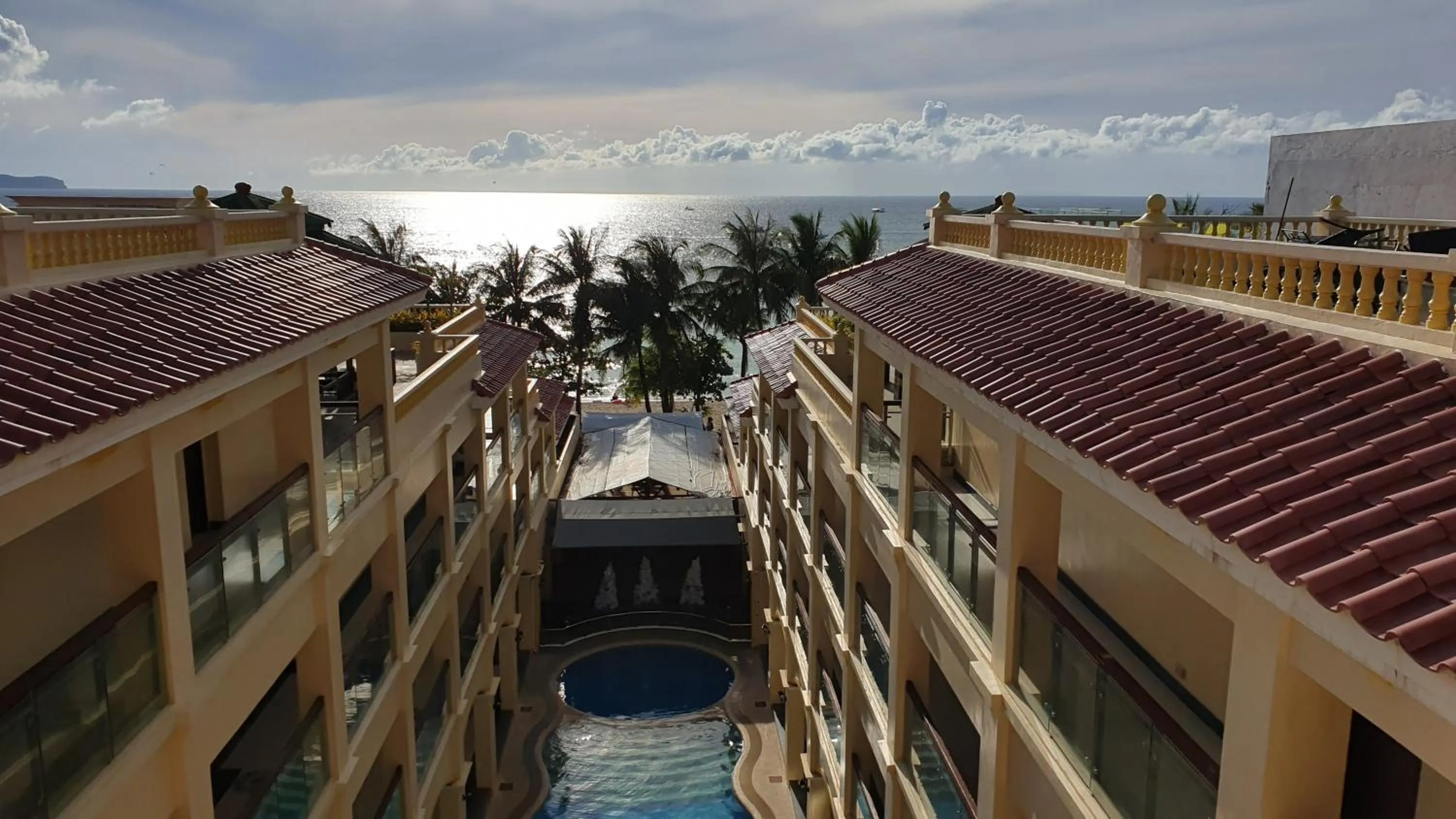 Property building in Golden Phoenix Hotel Boracay