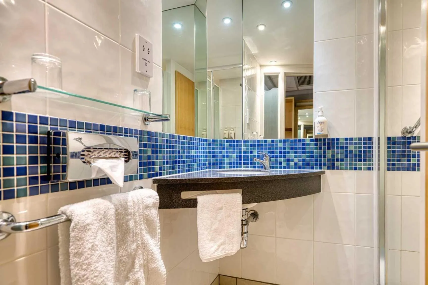 Bathroom in Holiday Inn Express Hull City Centre by IHG