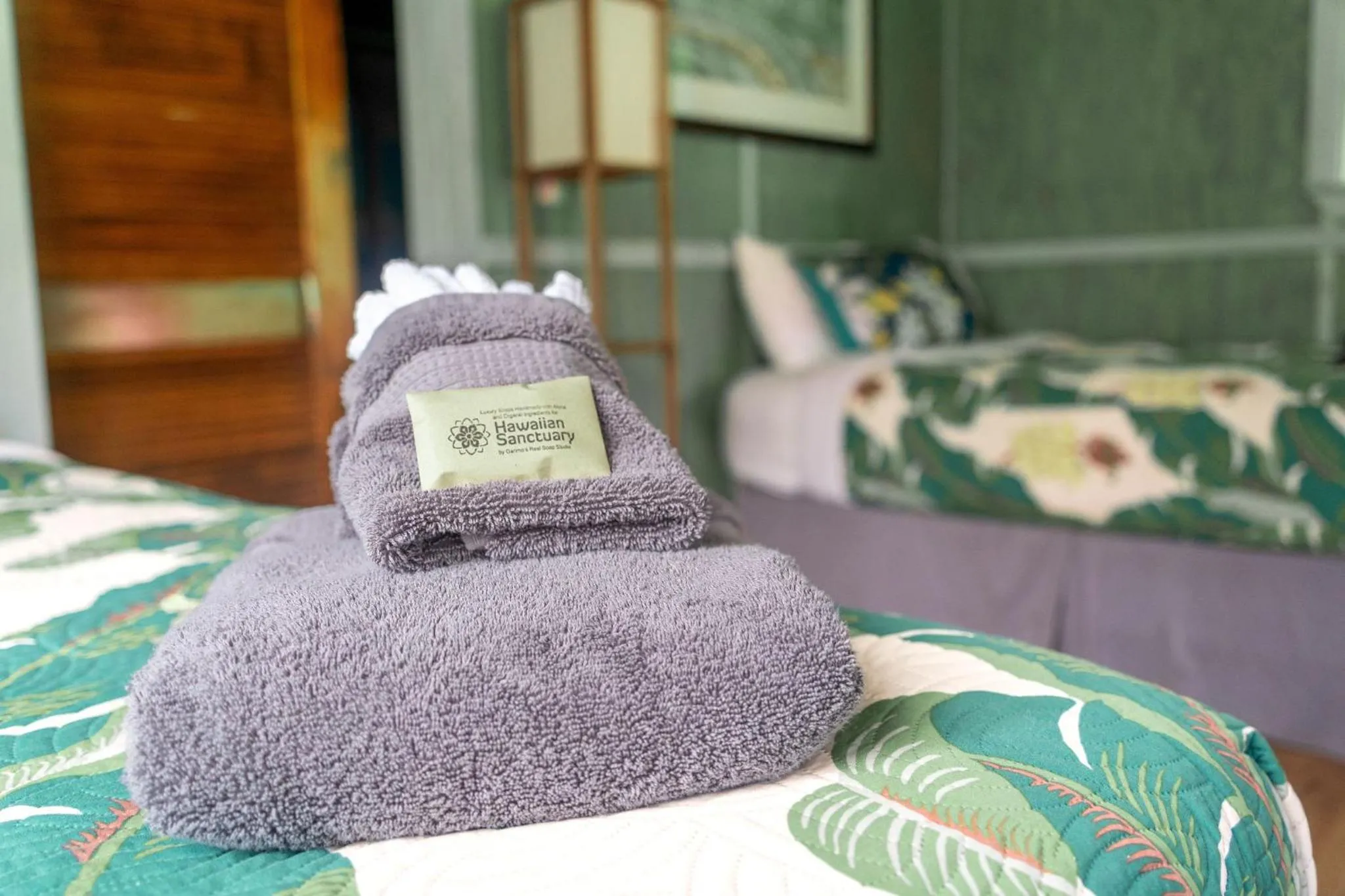 Bedroom, Bed in Hawaiian Sanctuary Eco Retreat Center