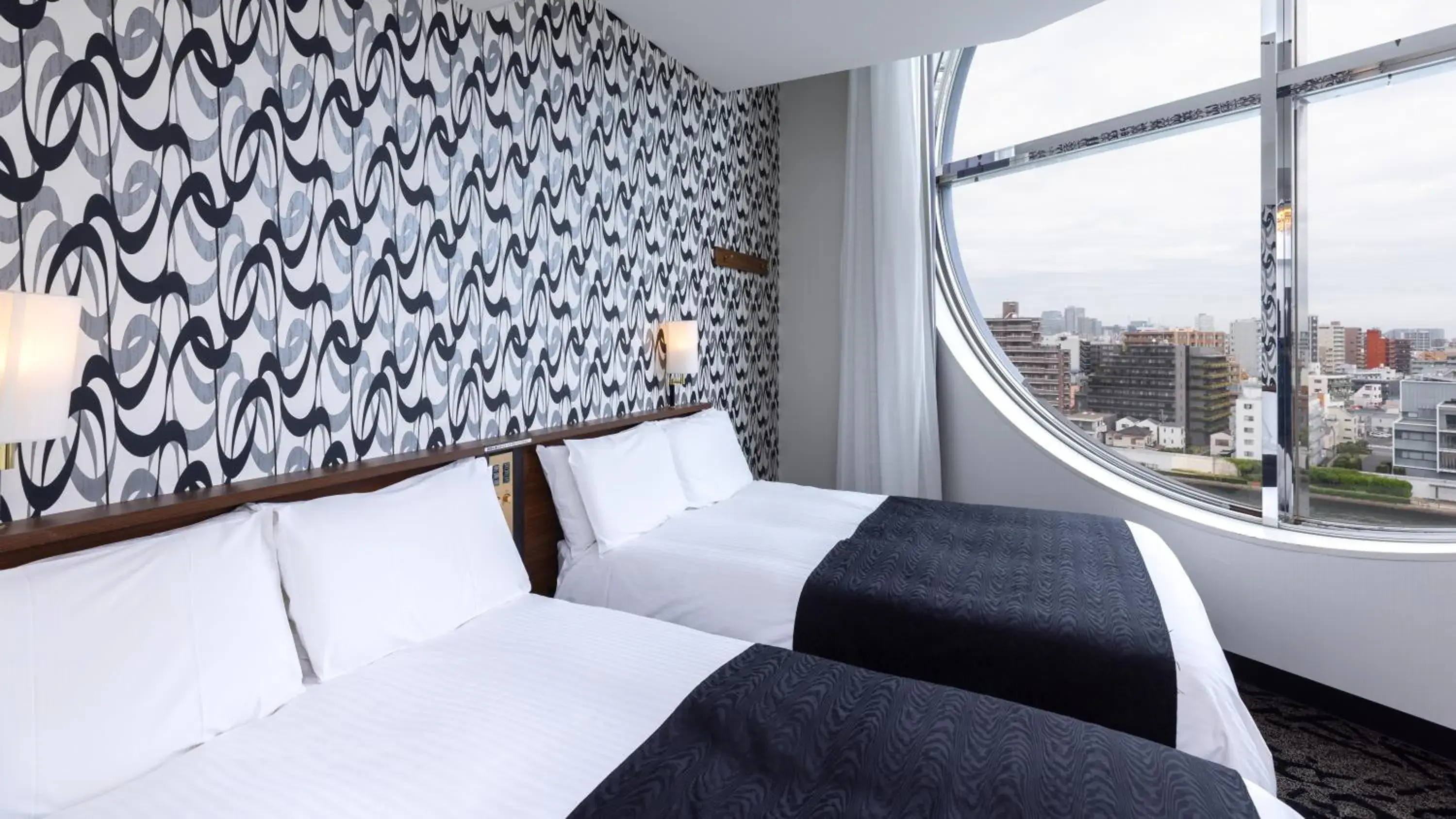 Photo of the whole room, Bed in APA Hotel Nihonbashi Hamacho Ekiminami Photo of the whole room, Bed in APA Hotel Nihonbashi Hamacho Ekiminami