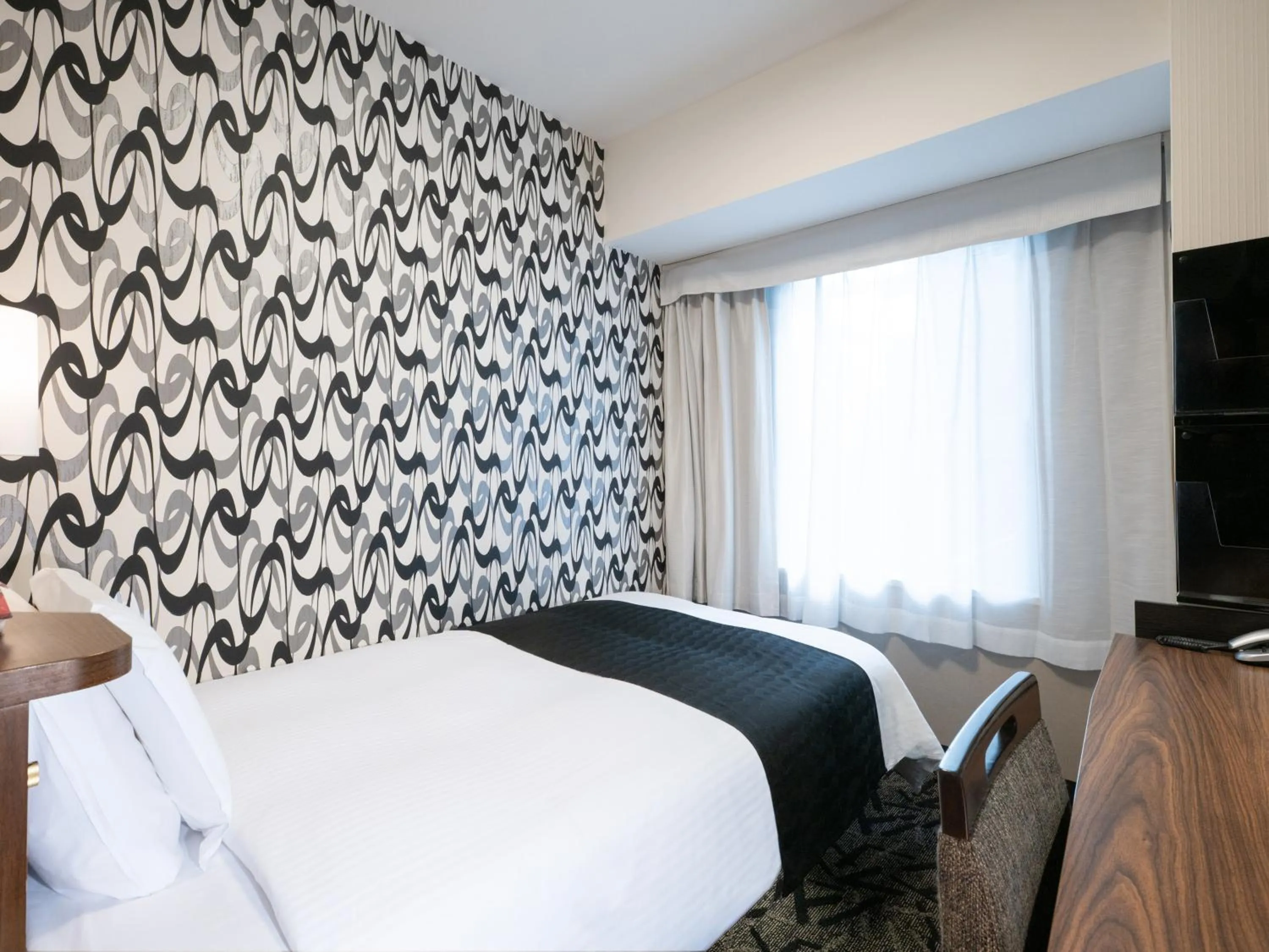 Photo of the whole room, Bed in APA Hotel Nihonbashi Hamacho Ekiminami