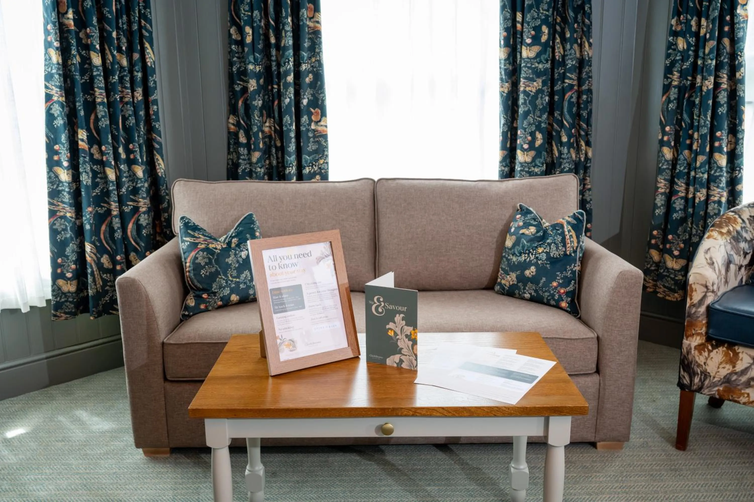 Living room in Wheatsheaf Hotel by Chef & Brewer Collection