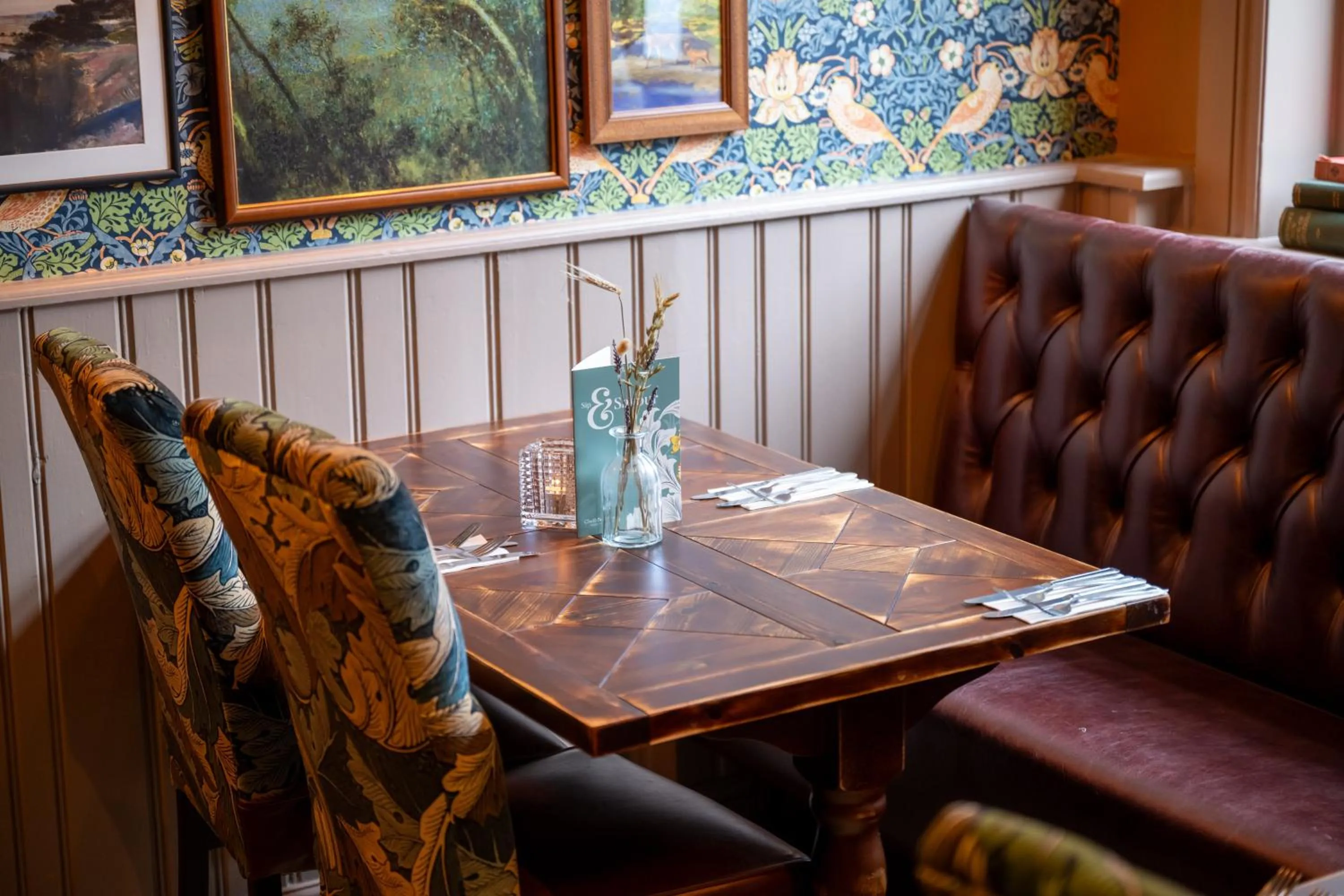 Restaurant/places to eat in Wheatsheaf Hotel by Chef & Brewer Collection