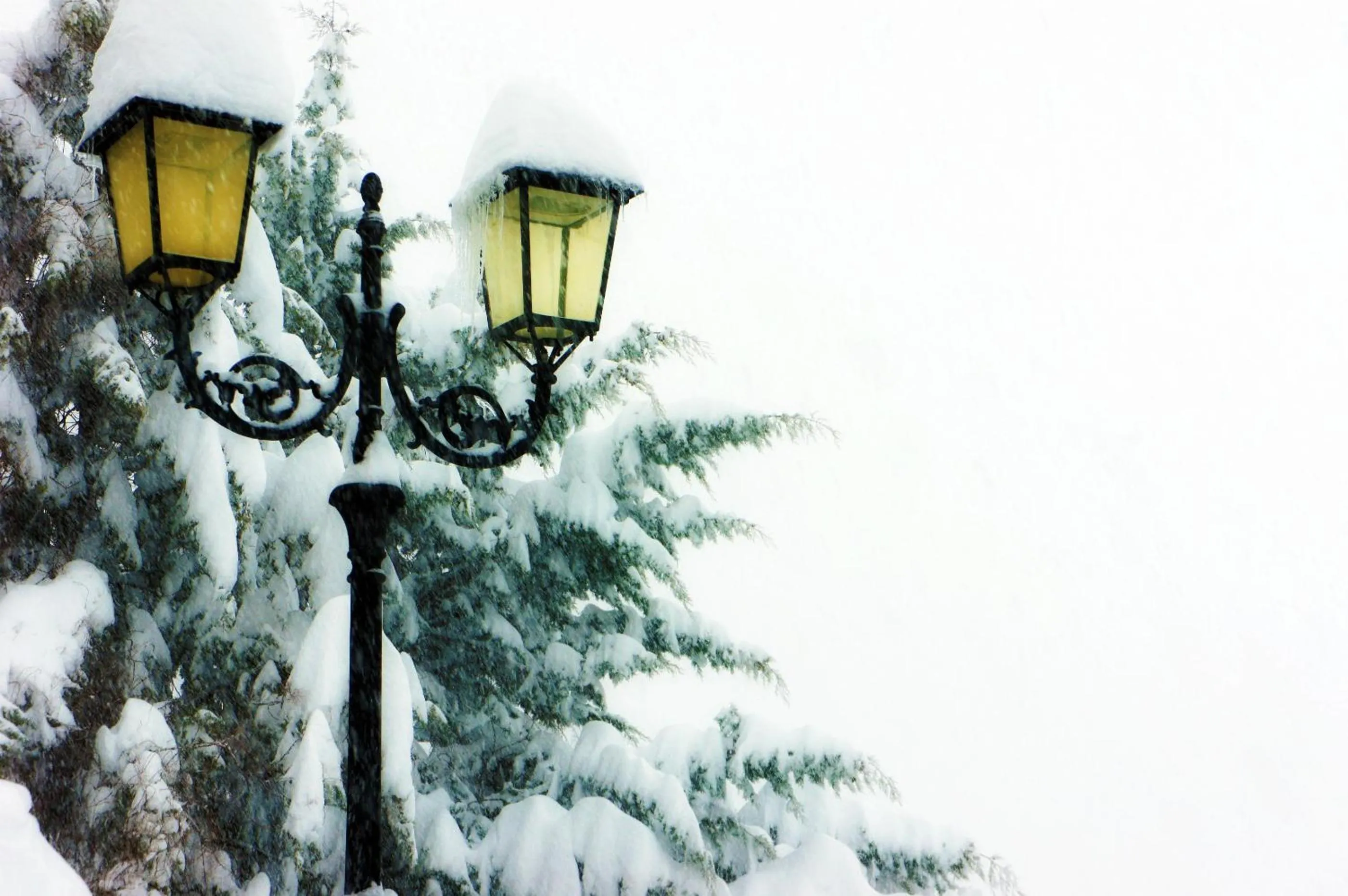Decorative detail in Albergo del Sangro