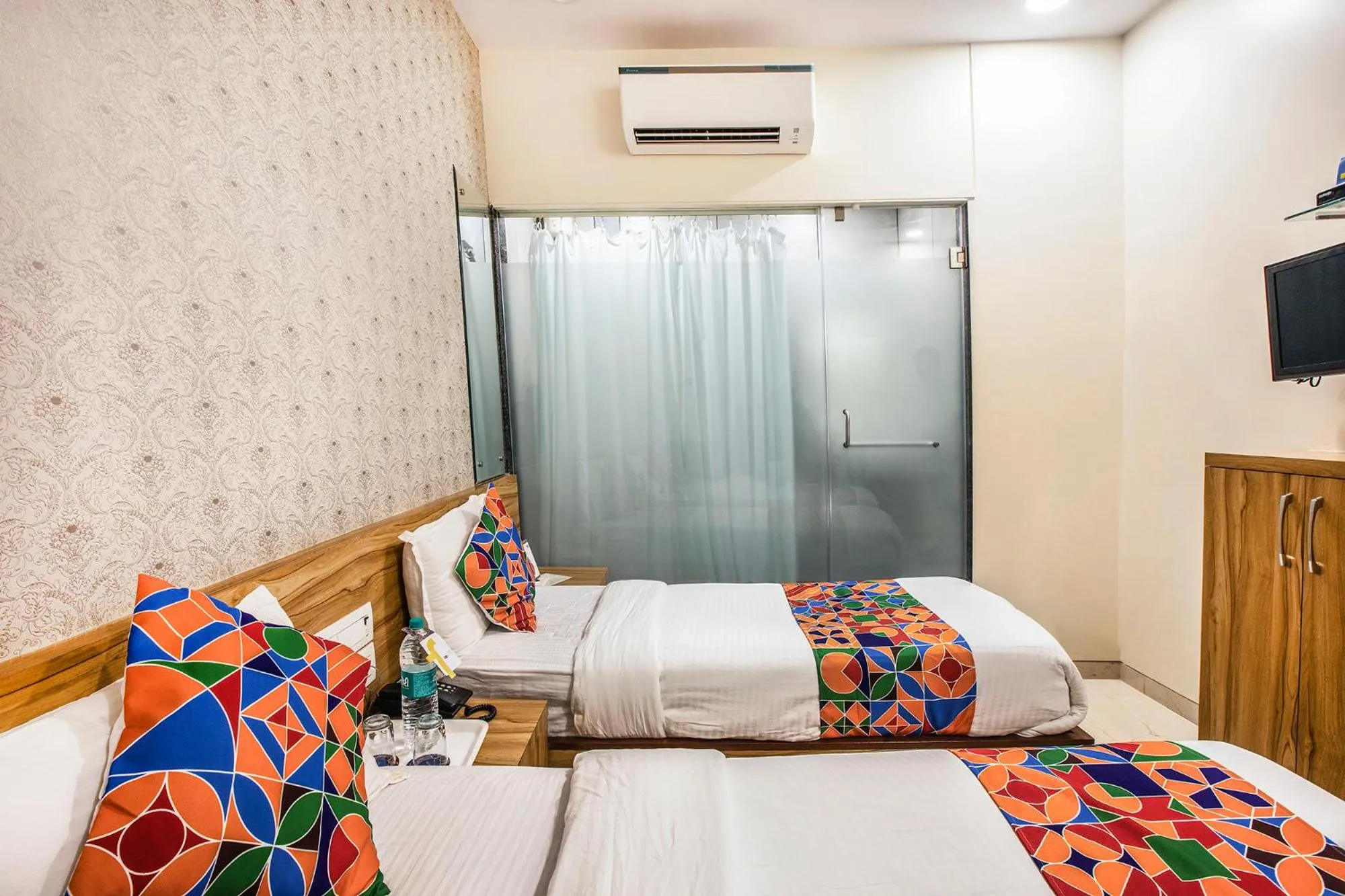 Bed in FabHotel Marol Metro