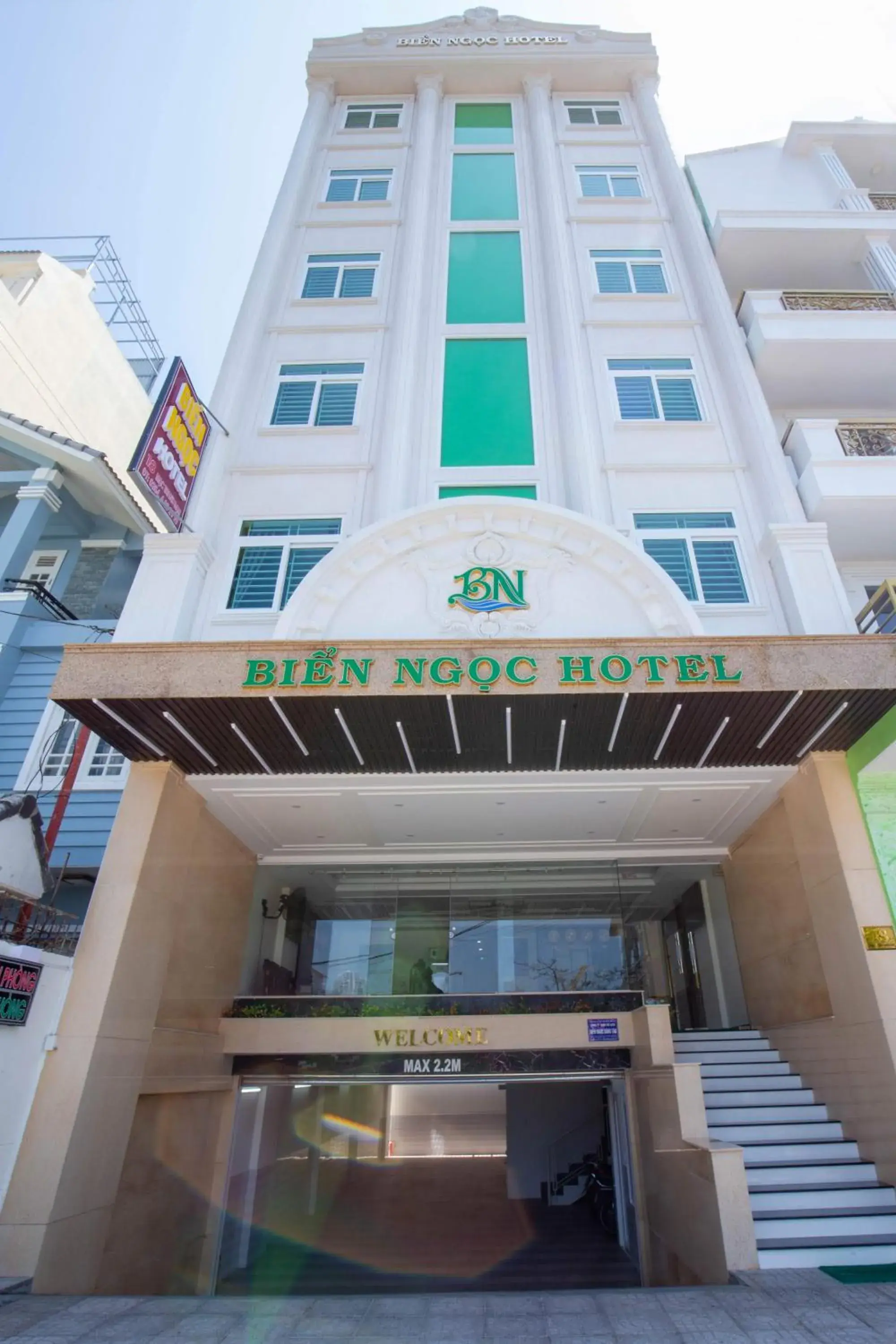 Facade/entrance in Biển Ngọc Hotel Facade/entrance in Biển Ngọc Hotel