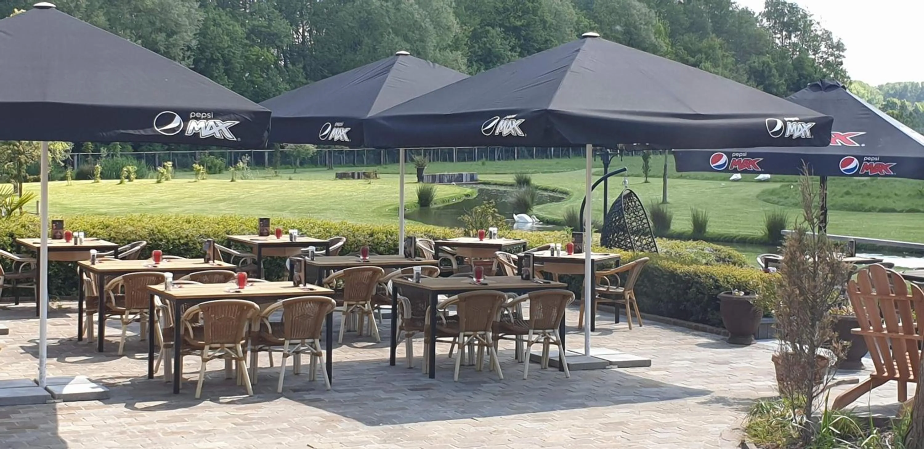 Restaurant/places to eat in Country Lodge Hotel Moriaanshoofd