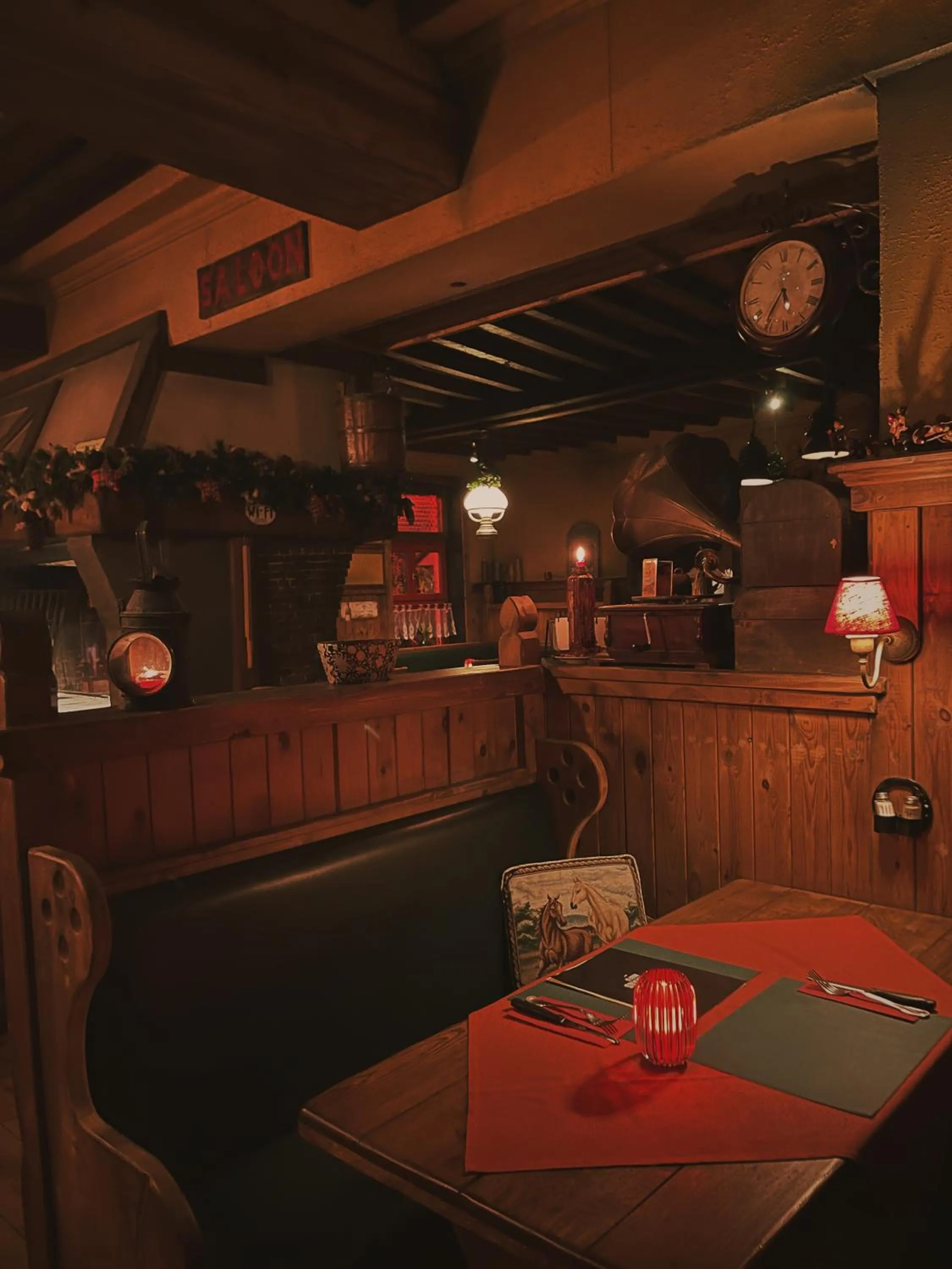 Restaurant/places to eat in Country Lodge Hotel Moriaanshoofd