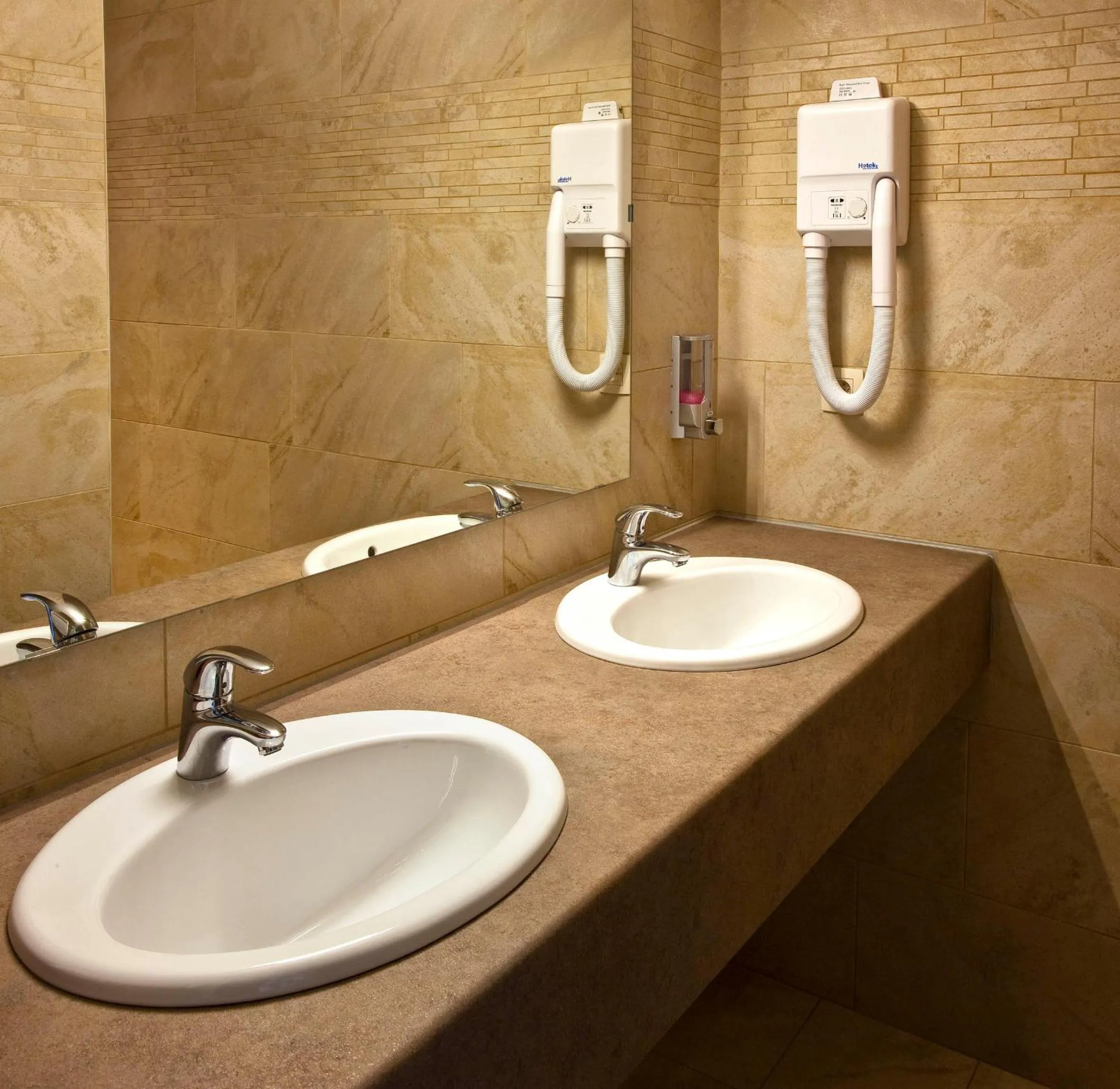 Bathroom in Country Lodge Hotel Moriaanshoofd