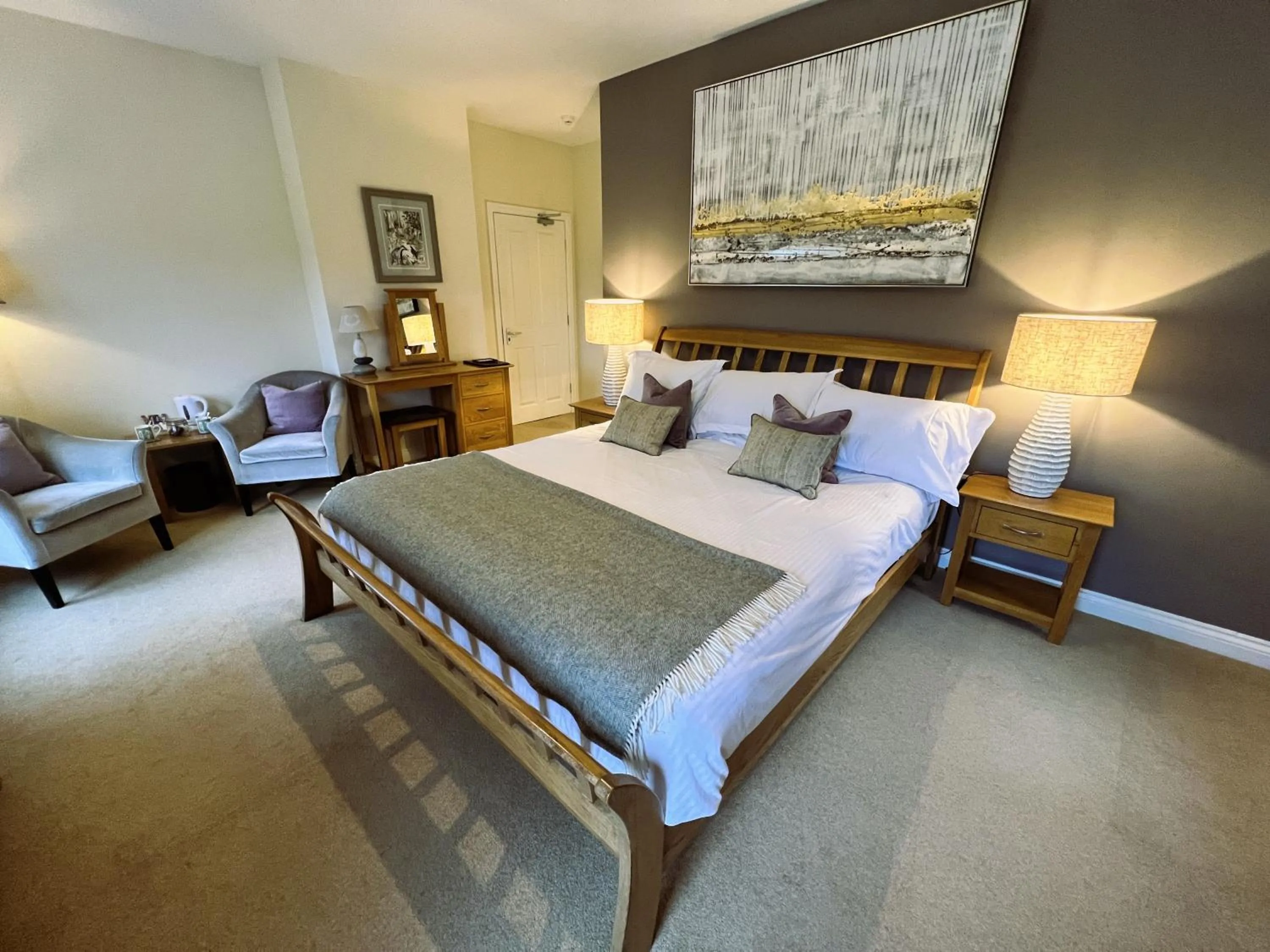 Bedroom, Bed in Ravenstone Lodge Country House Hotel
