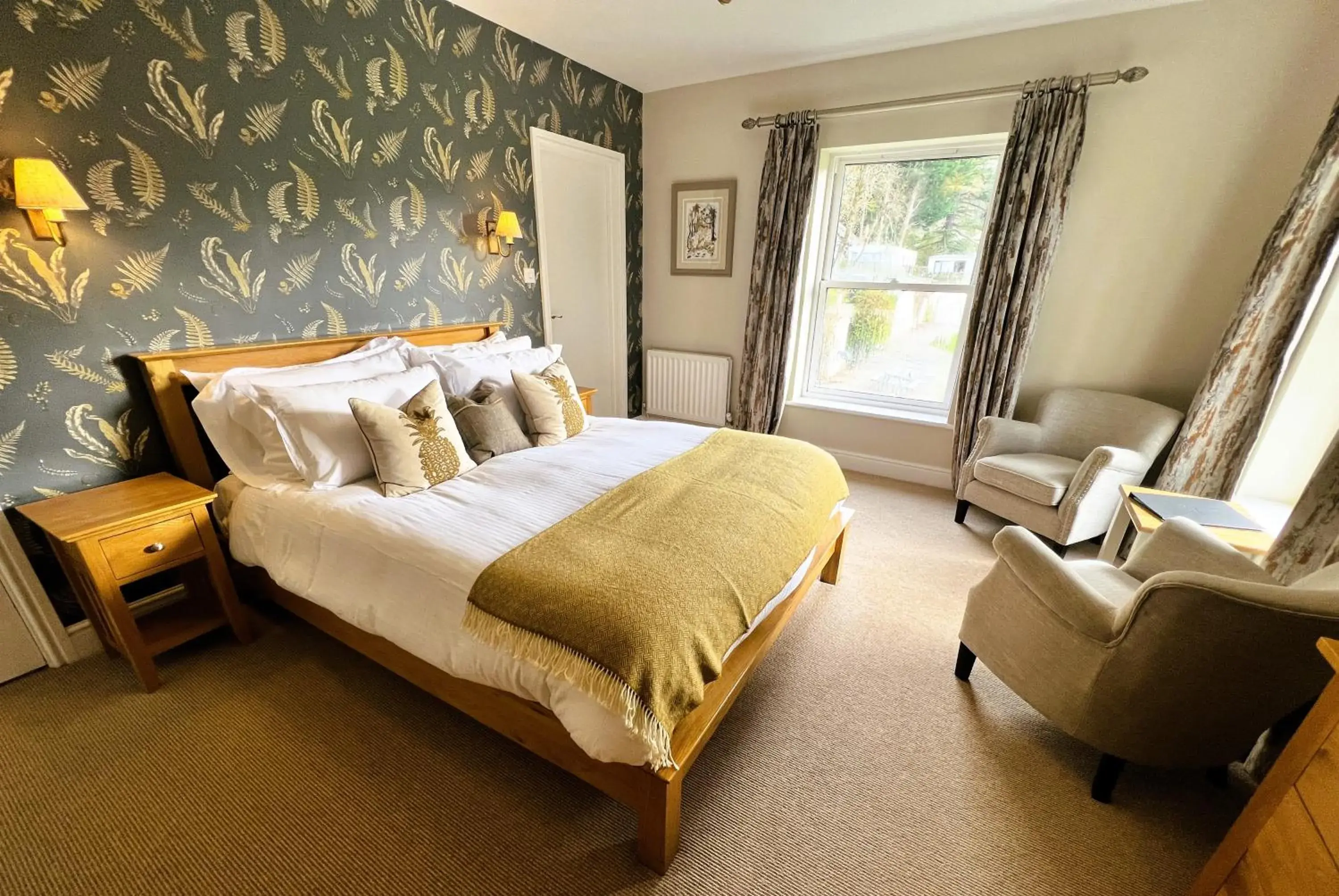 Luxury Double Room in Ravenstone Lodge Country House Hotel Luxury Double Room in Ravenstone Lodge Country House Hotel