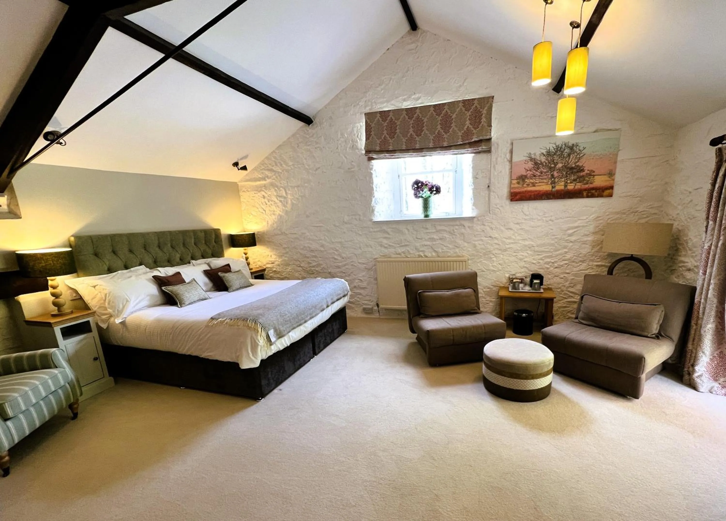 Bedroom, Bed in Ravenstone Lodge Country House Hotel