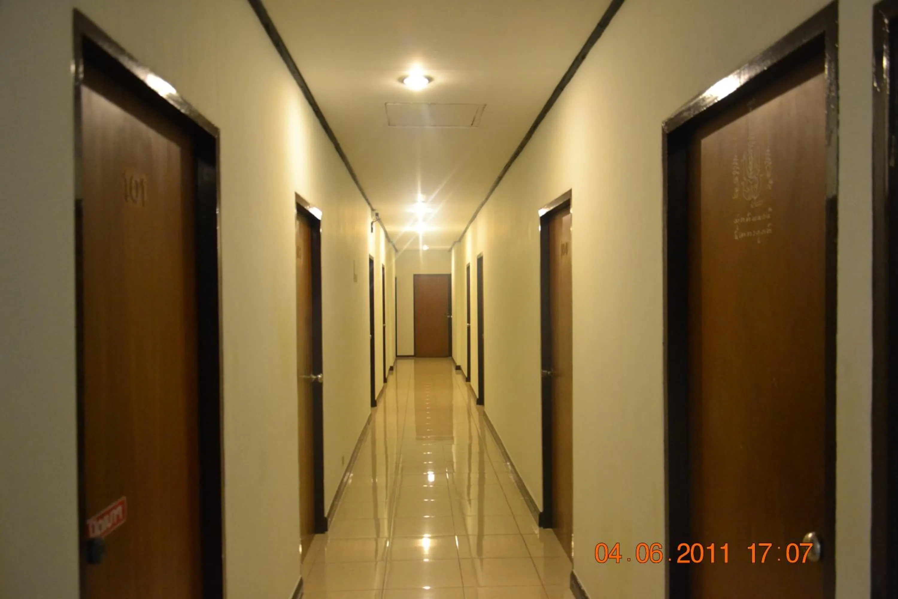 Photo of the whole room in At Bangkok Hotel