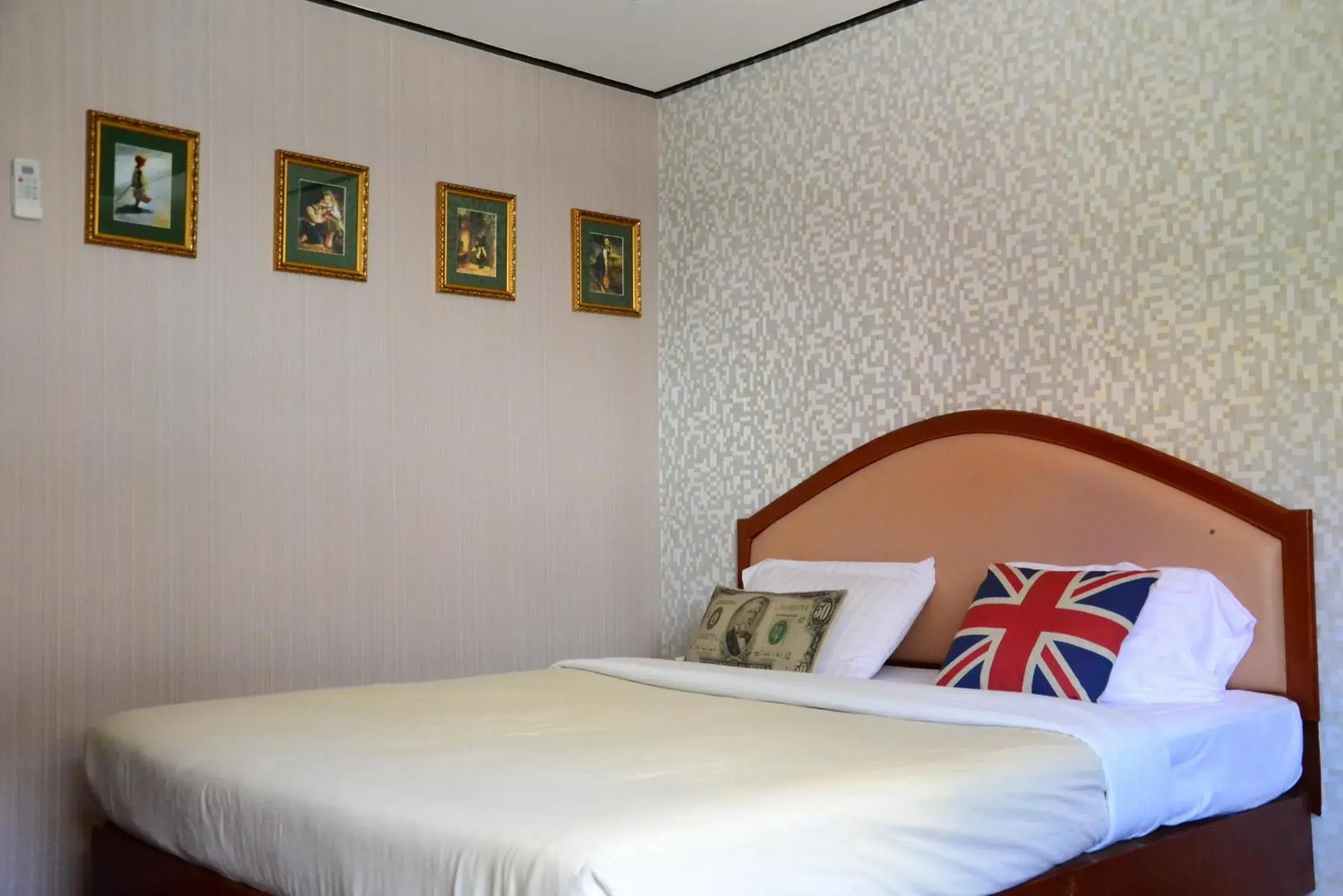 Bed in At Bangkok Hotel Bed in At Bangkok Hotel