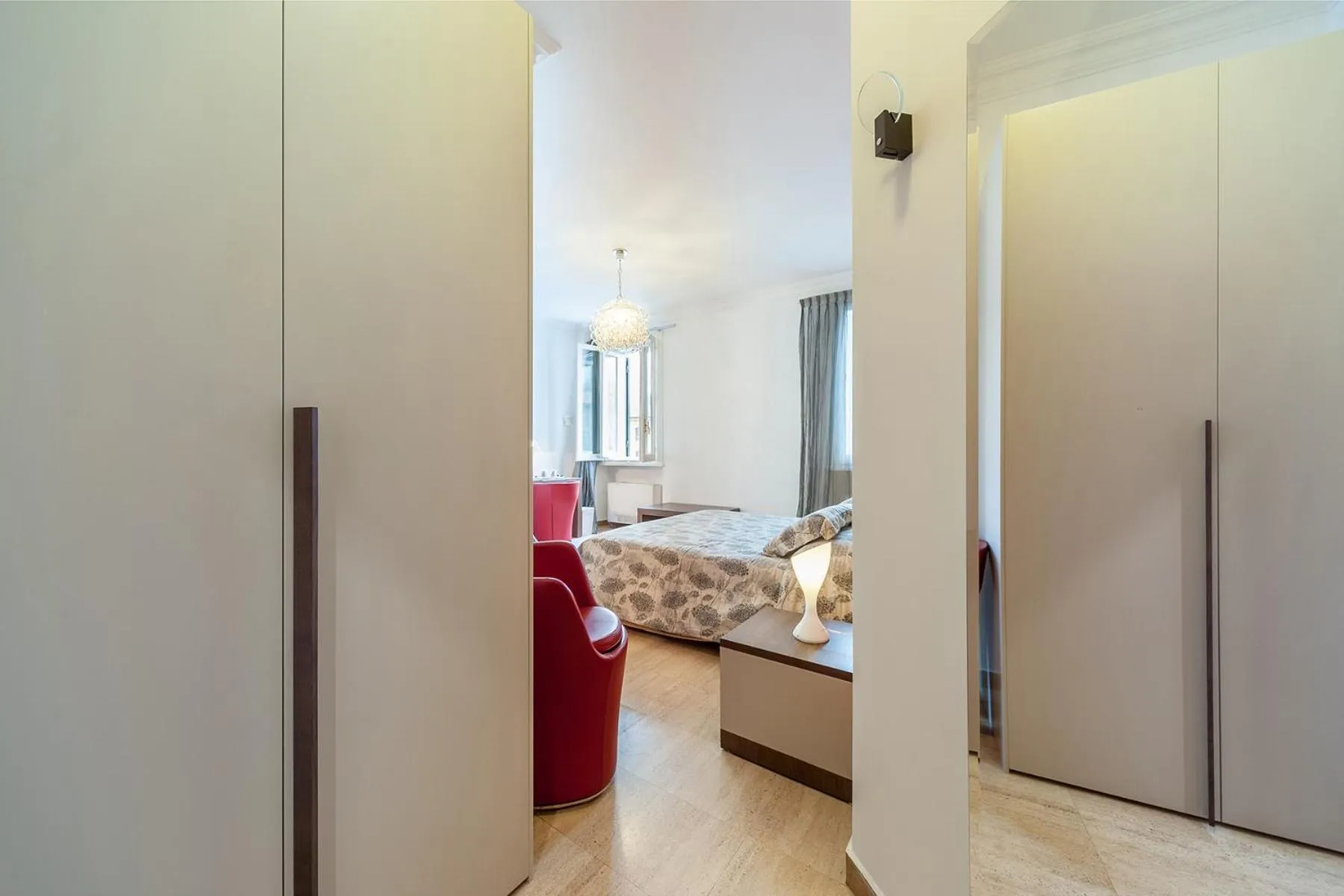 Bed in La Dolce Vita Barberini