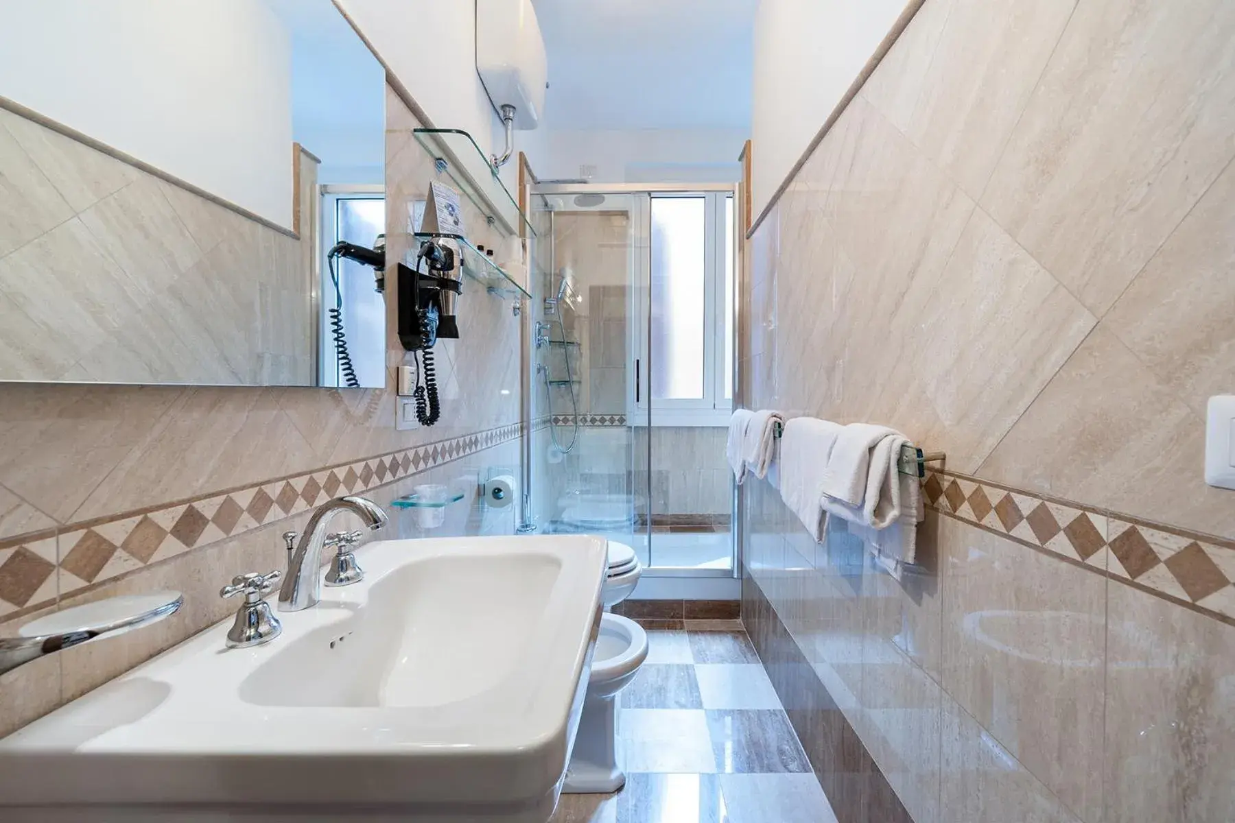 Double or Twin Room in La Dolce Vita Barberini Double or Twin Room in La Dolce Vita Barberini