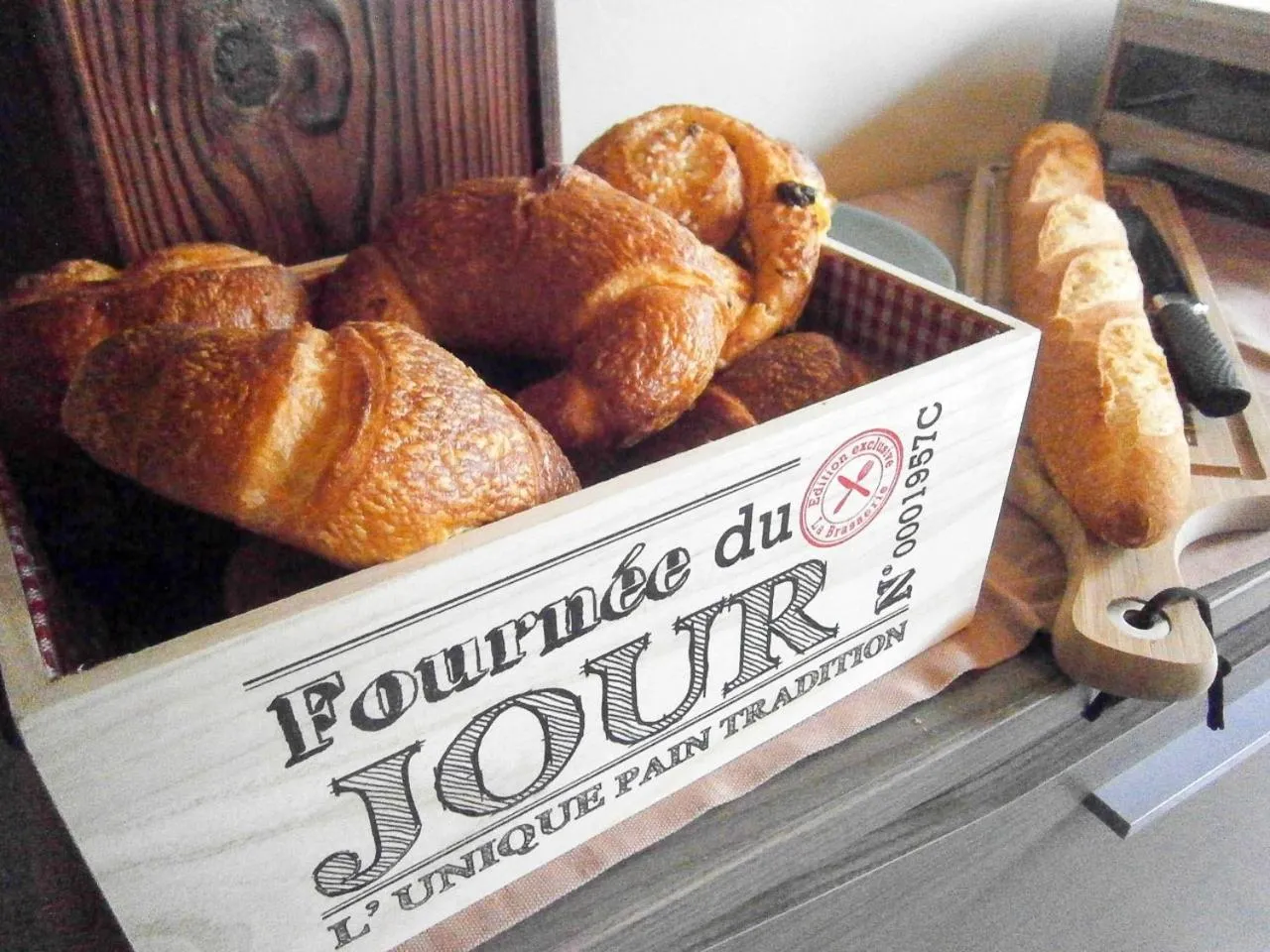 Breakfast in Le Charhido