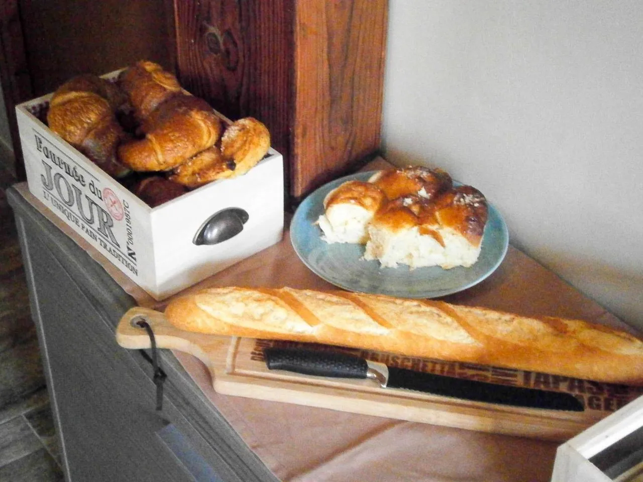 Breakfast in Le Charhido