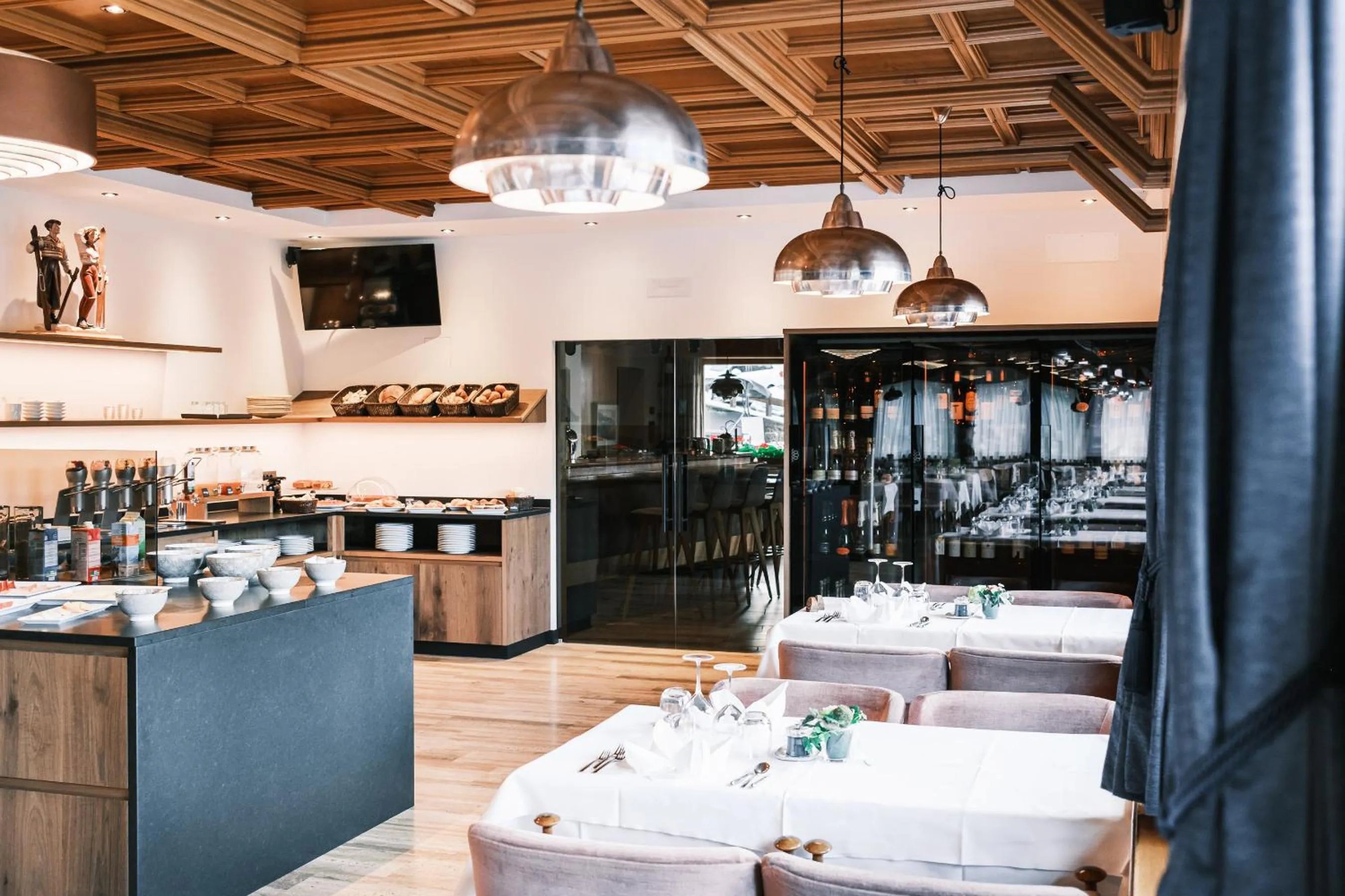 Breakfast in Kristiania Small Dolomites Hotel