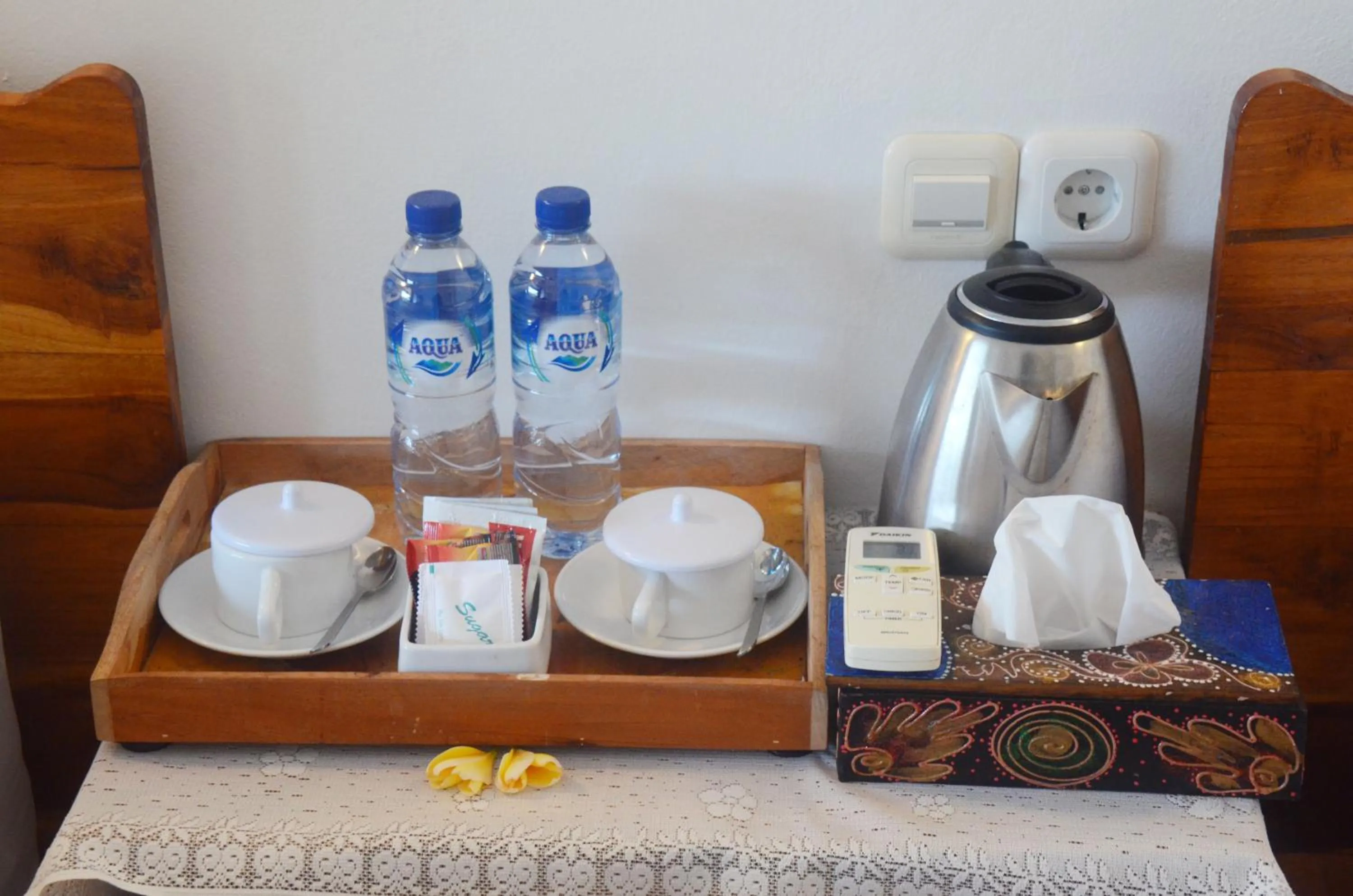 Coffee/tea facilities in Mamaras Guest House
