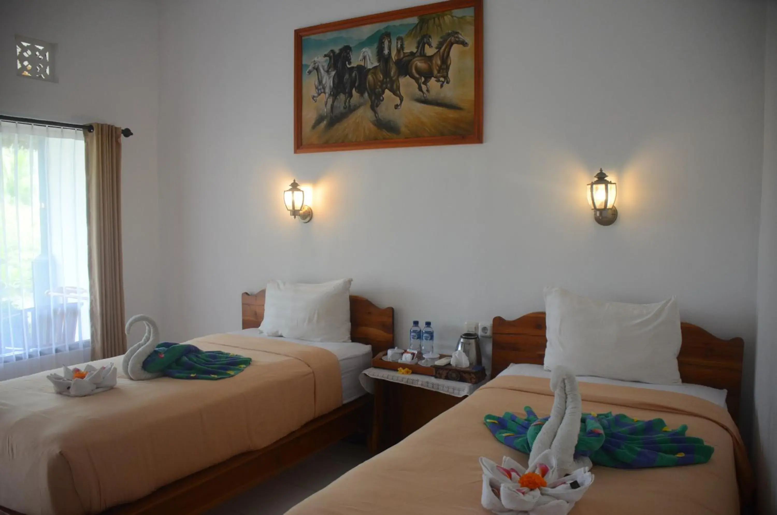Standard Twin Room with Garden View in Mamaras Guest House Standard Twin Room with Garden View in Mamaras Guest House