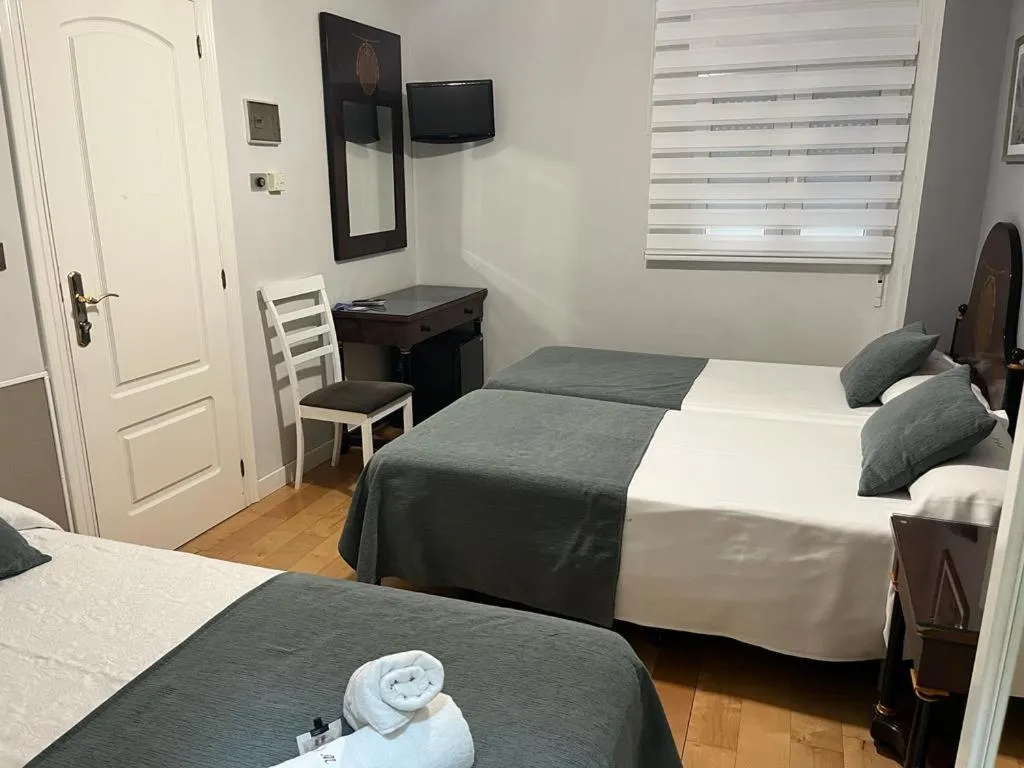 Triple Room in Hospedium Plaza Mayor Salamanca
