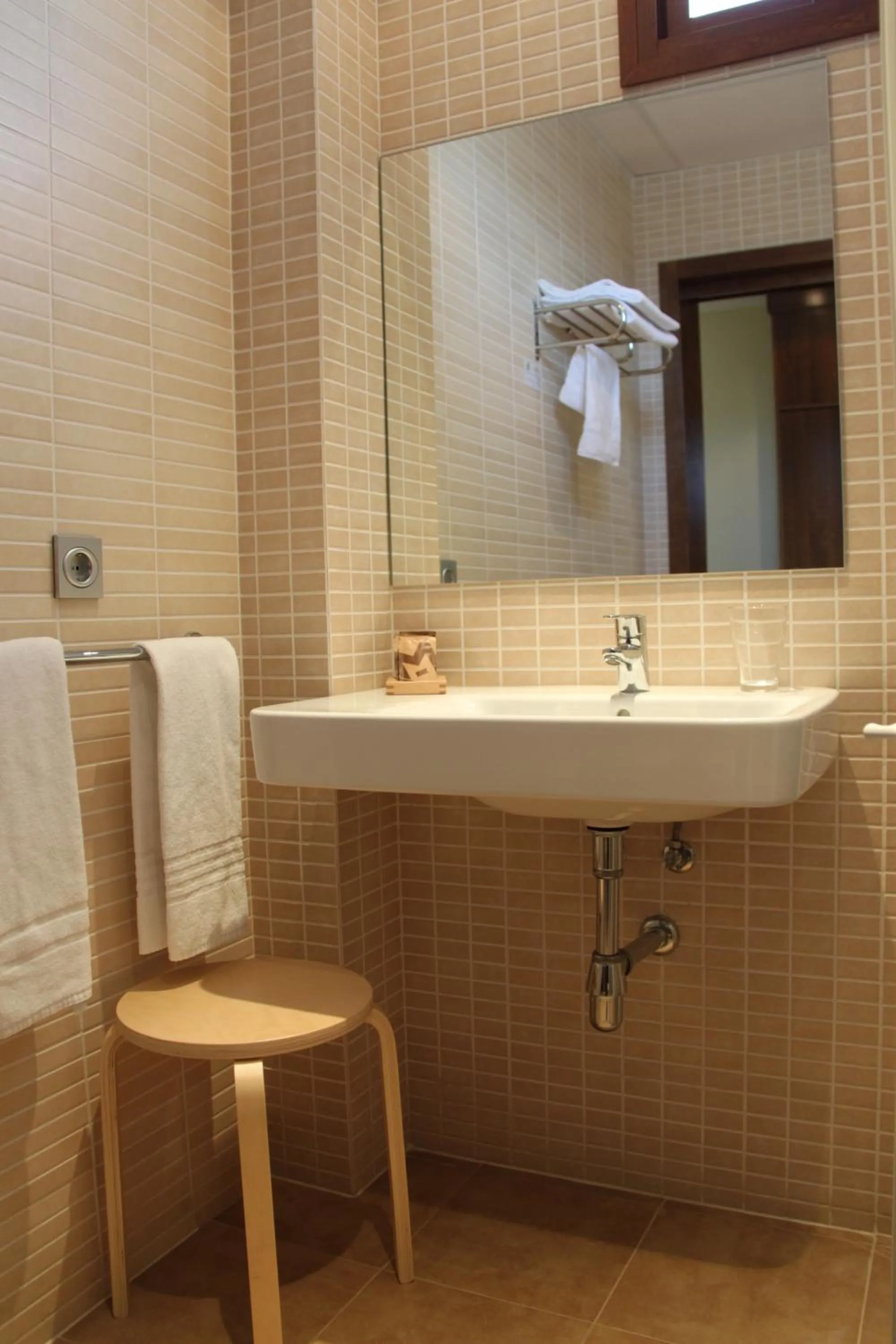 Bathroom in Hotel Rural Arroyo la Plata by Bossh Hotels