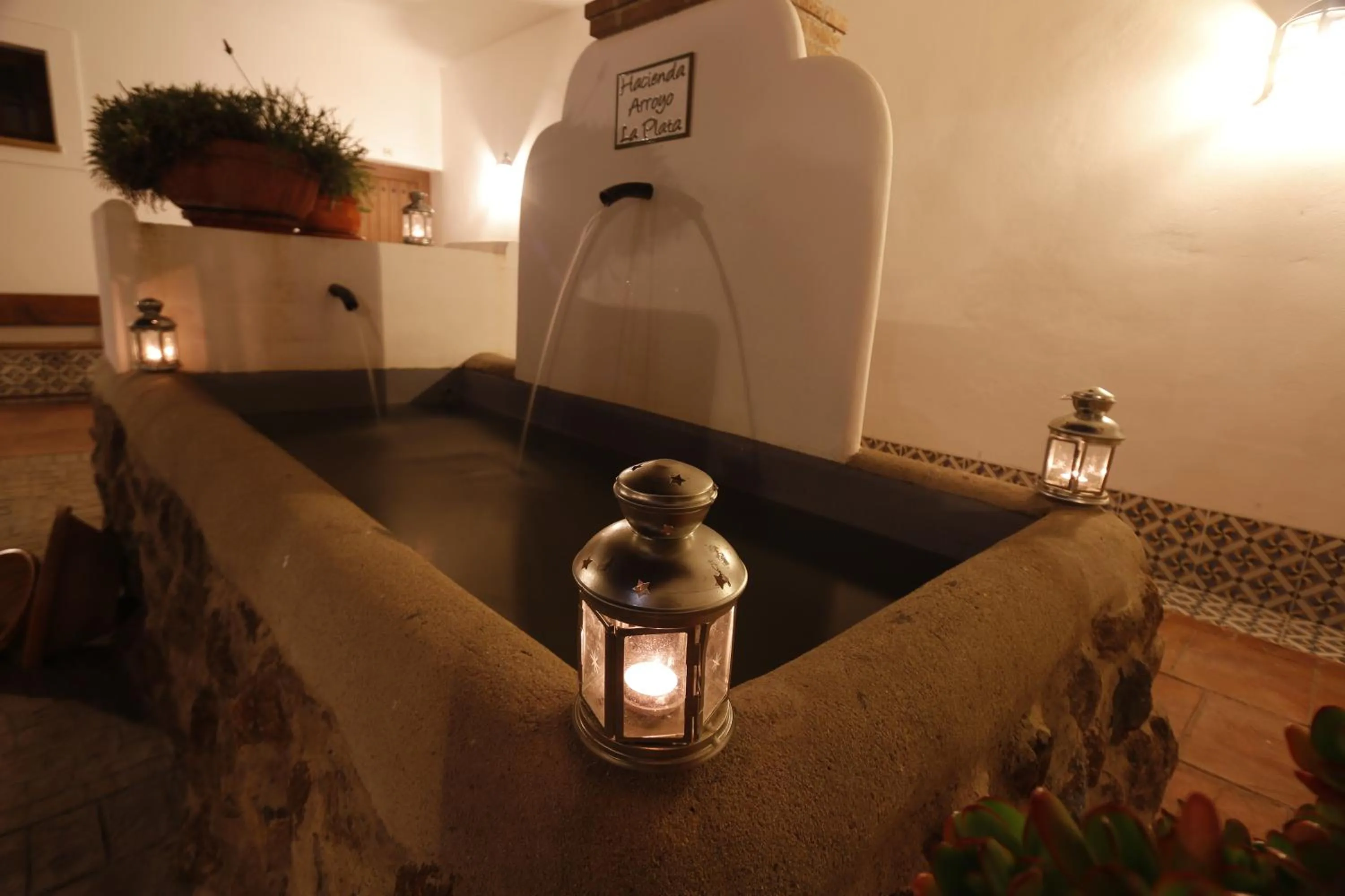 Patio in Hotel Rural Arroyo la Plata by Bossh Hotels