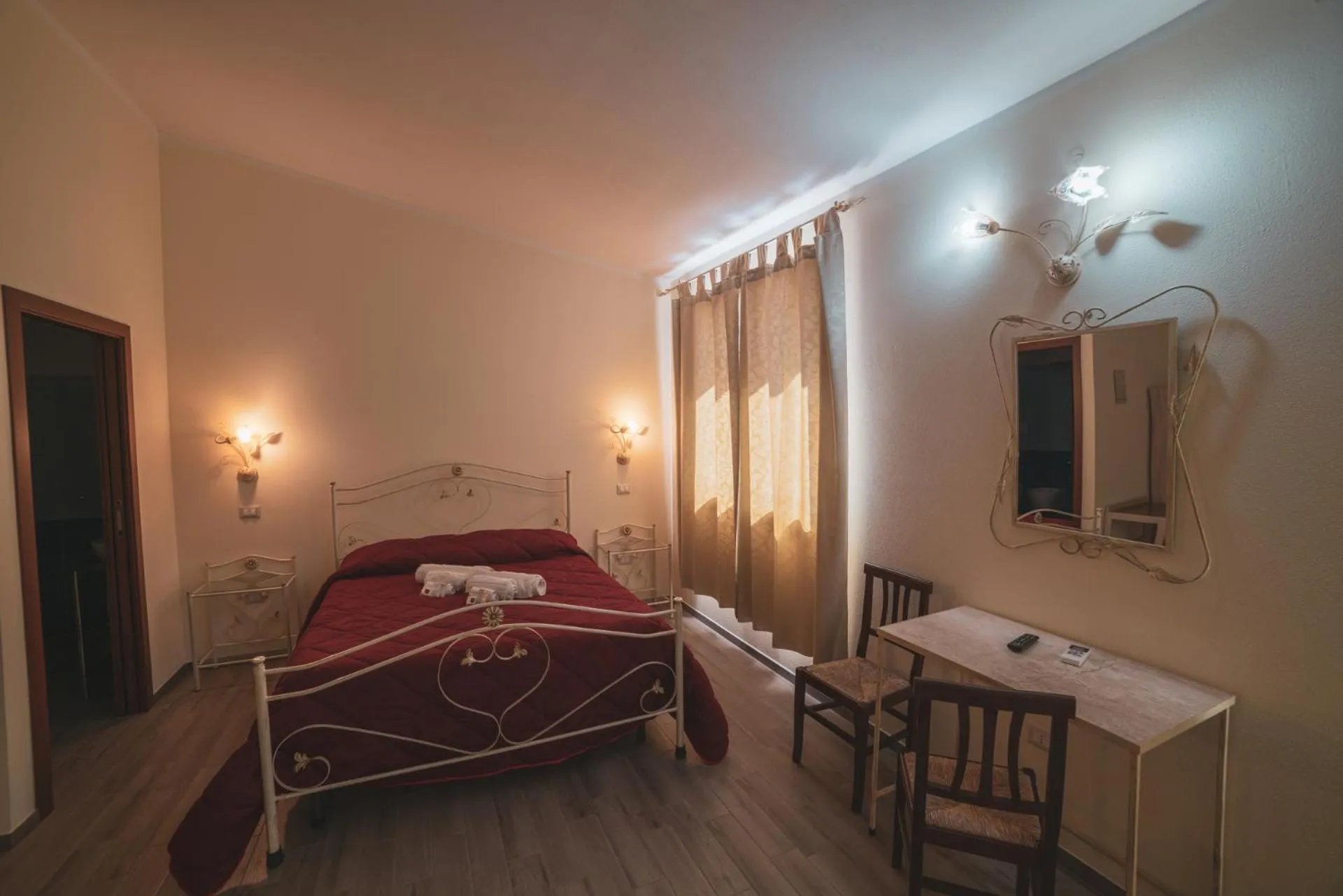 Bed in Villa Alberta Hotel