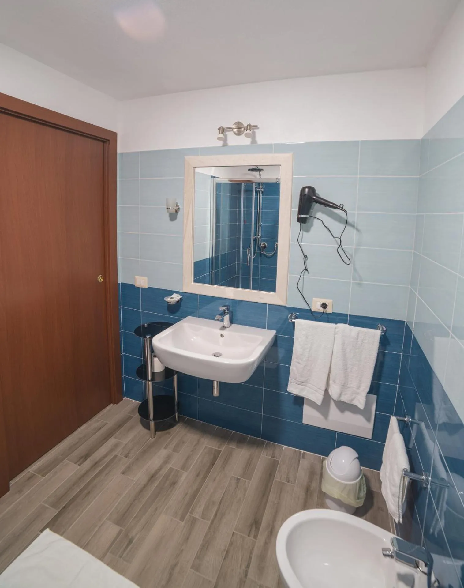 Bathroom in Villa Alberta Hotel