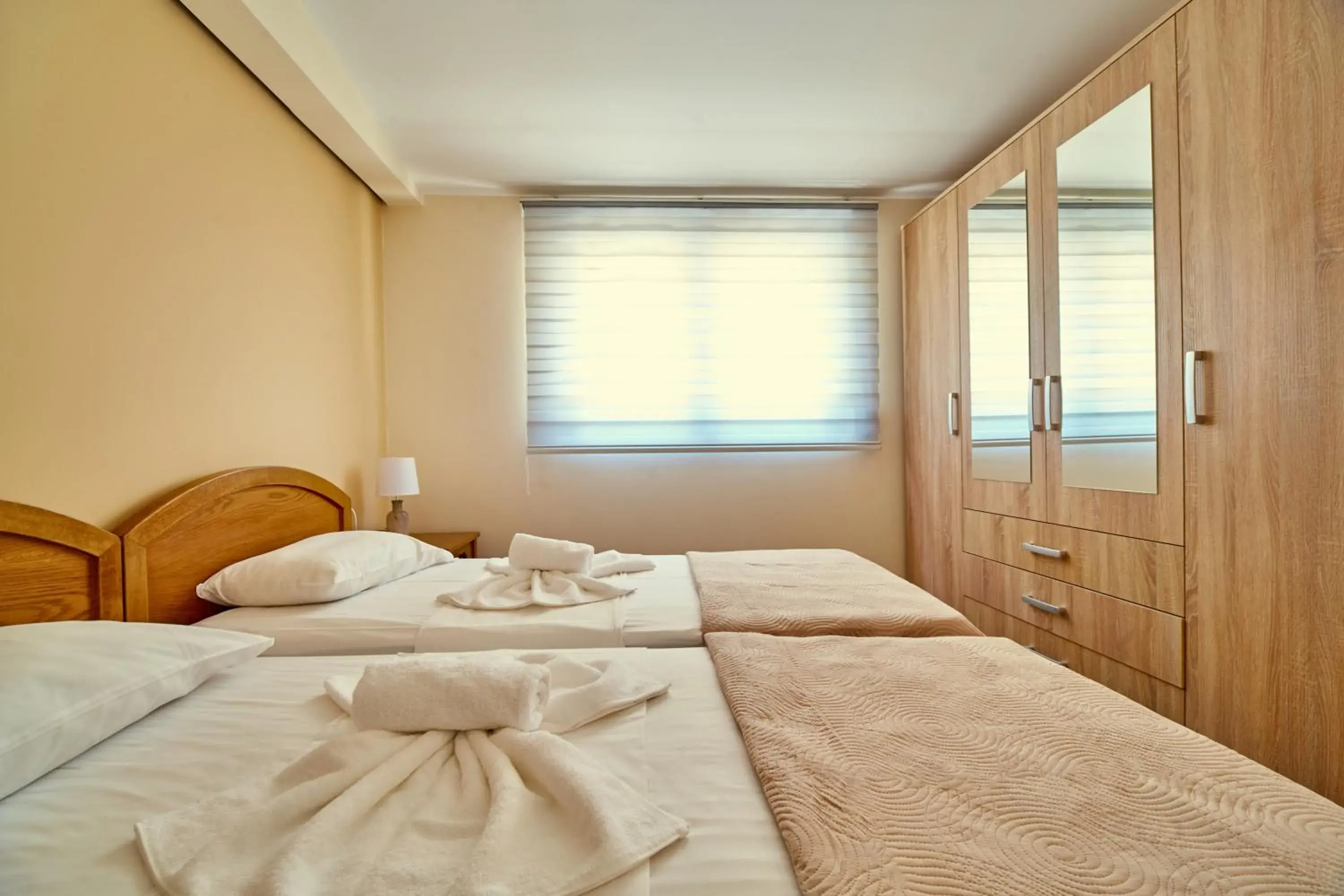 Photo of the whole room, Bed in Veronica Hotel Photo of the whole room, Bed in Veronica Hotel