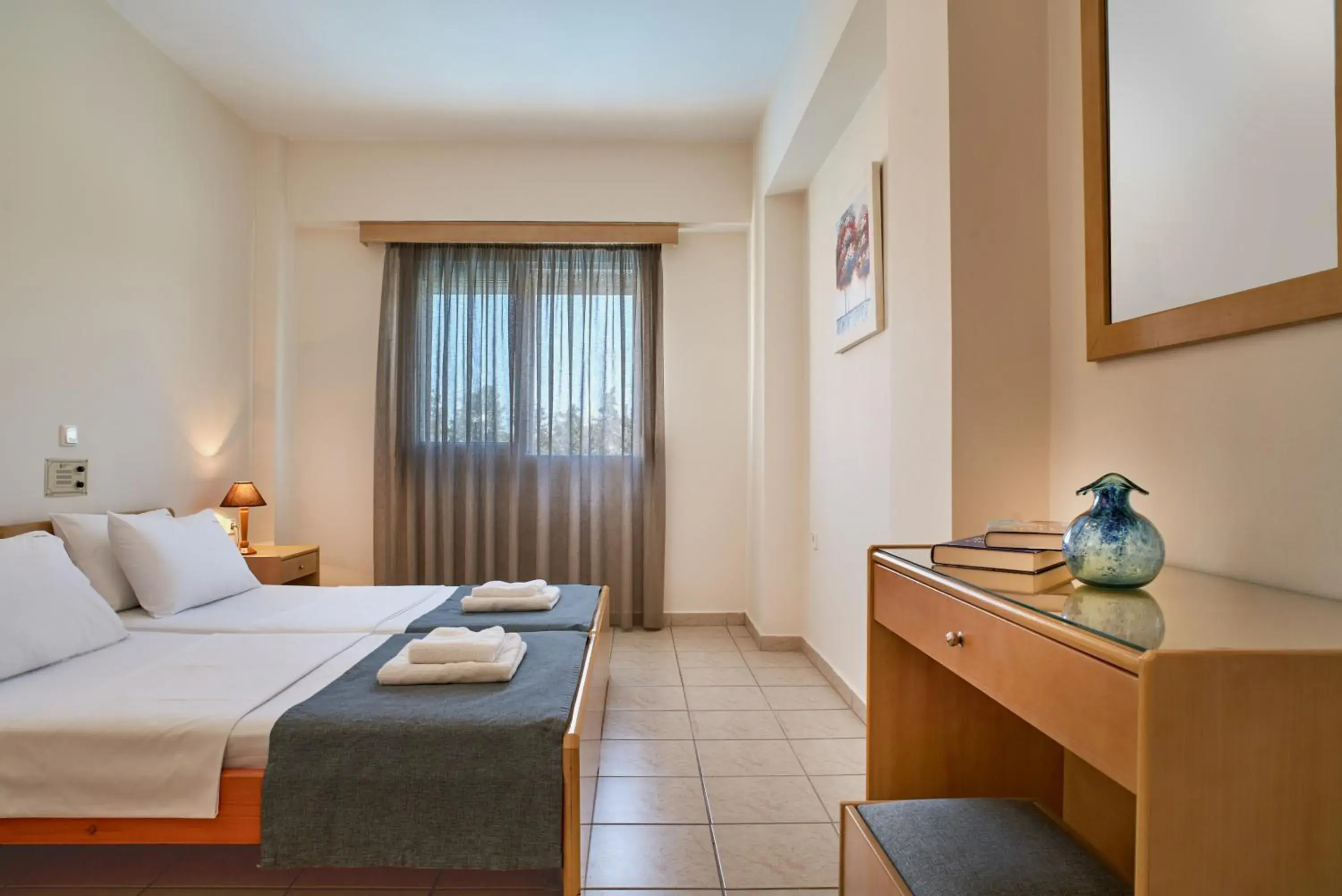 Bed in Veronica Hotel Bed in Veronica Hotel