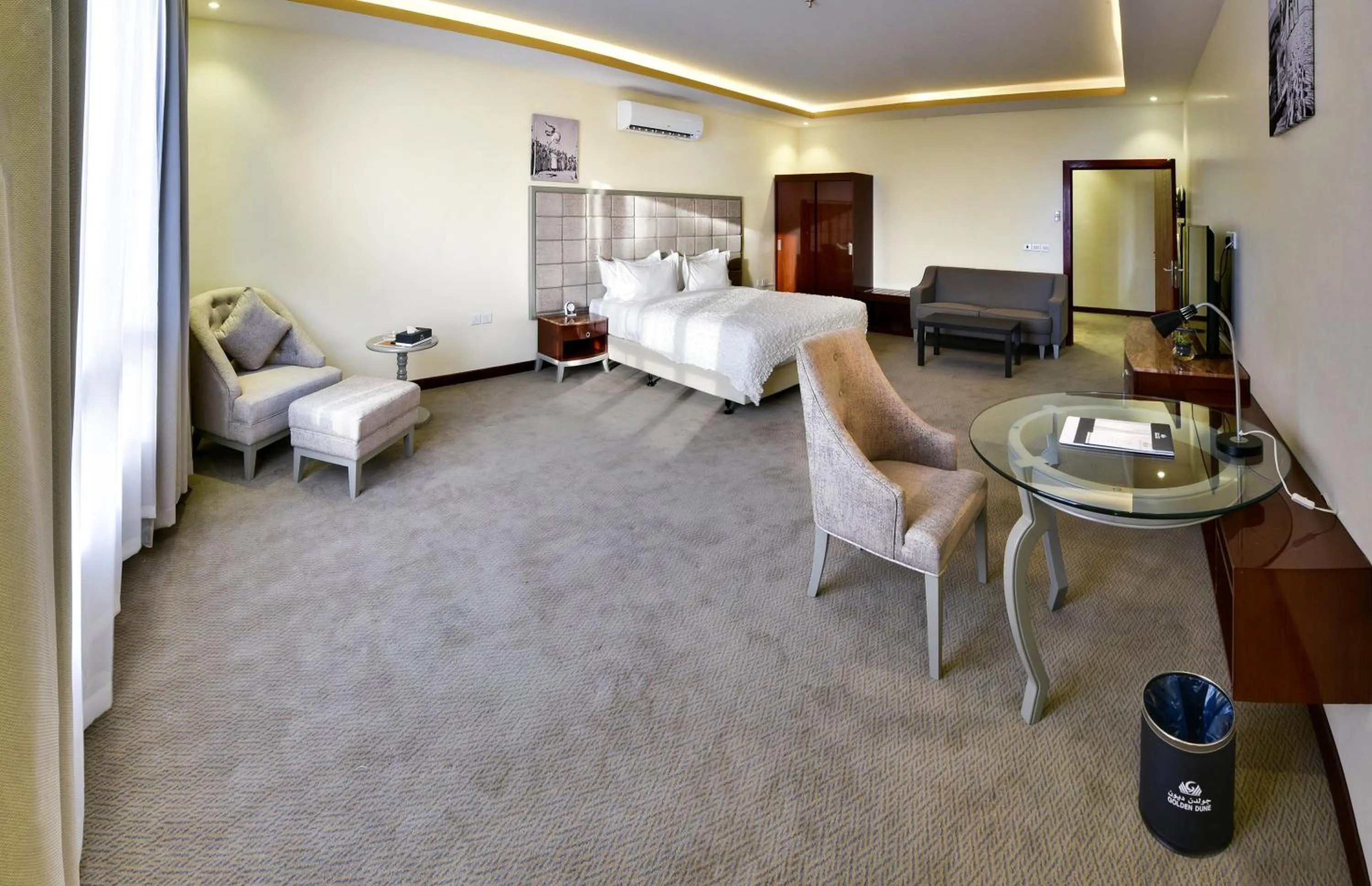 Bed in Golden Dune Hotel Turaif