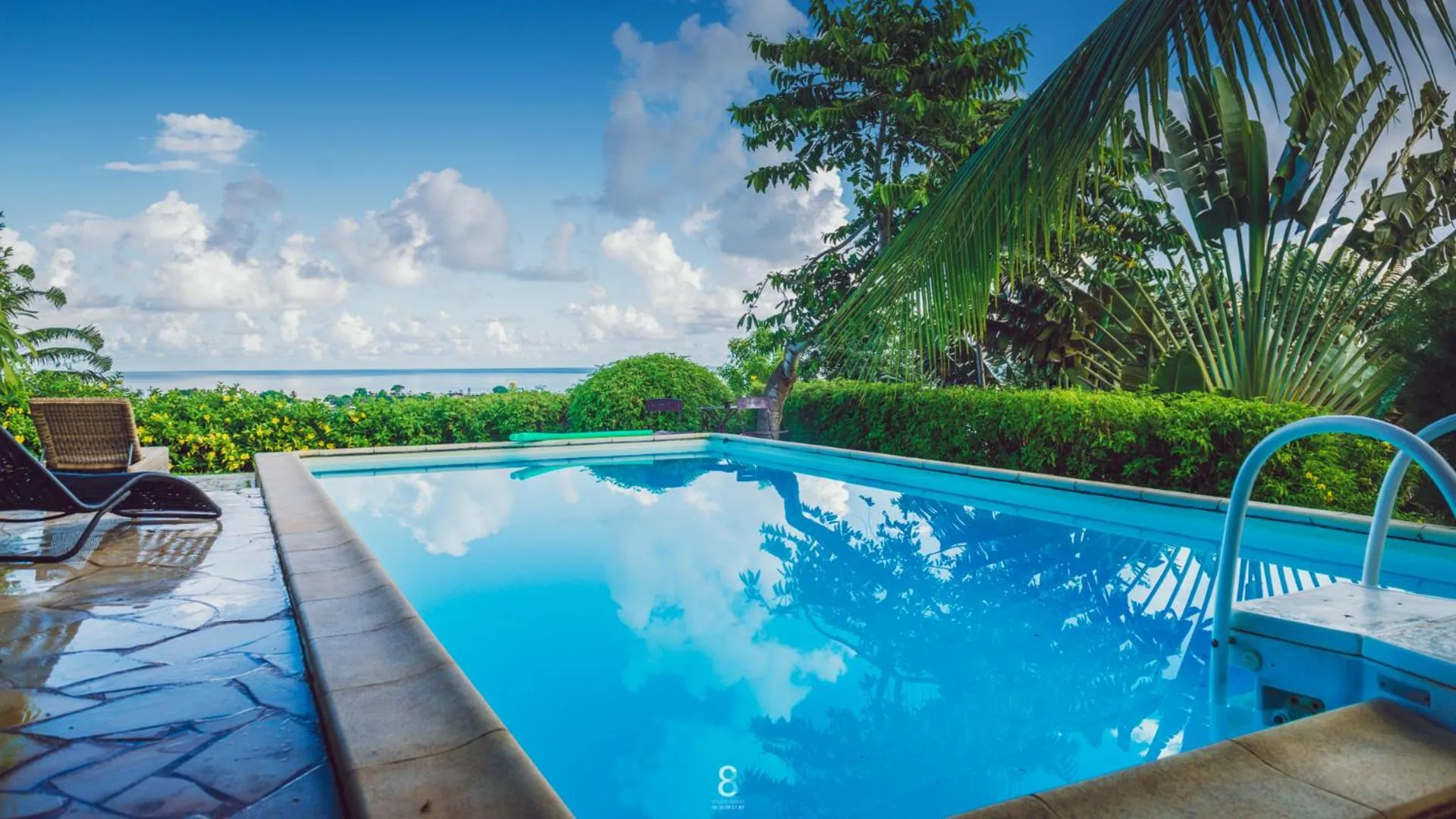 Swimming pool in Villa d’ô