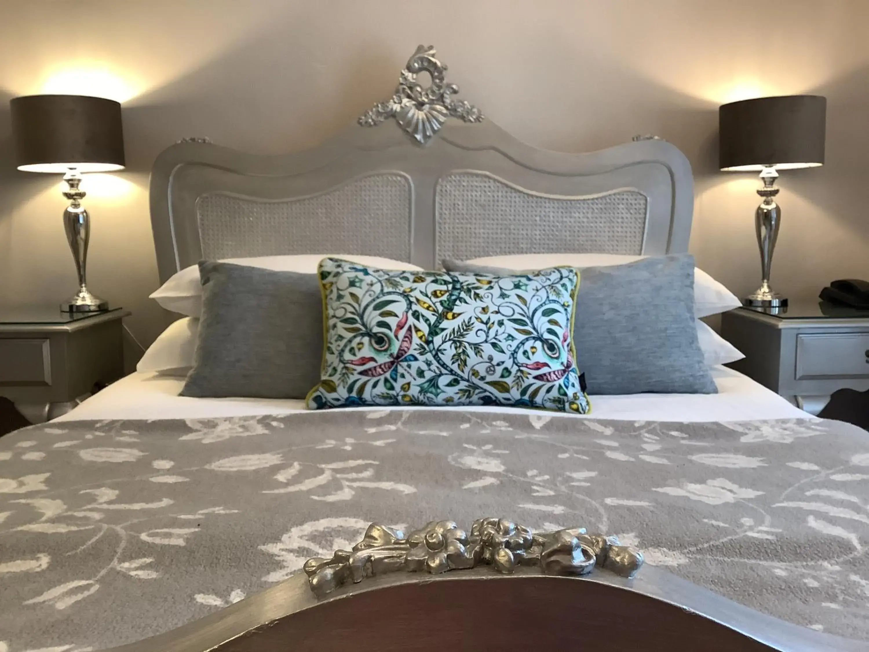 Bed in Combe House Hotel