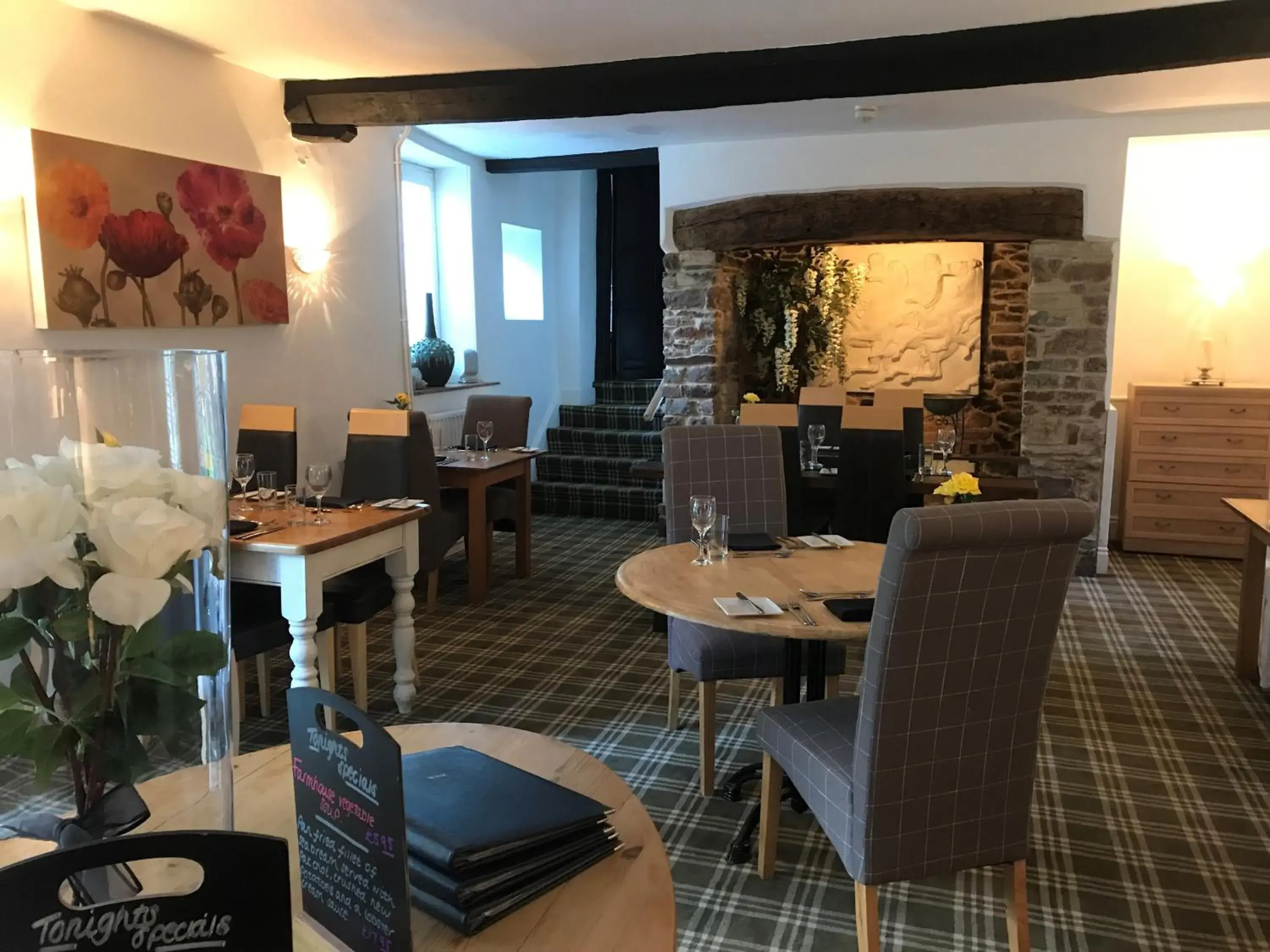 Restaurant/Places to Eat in Combe House Hotel