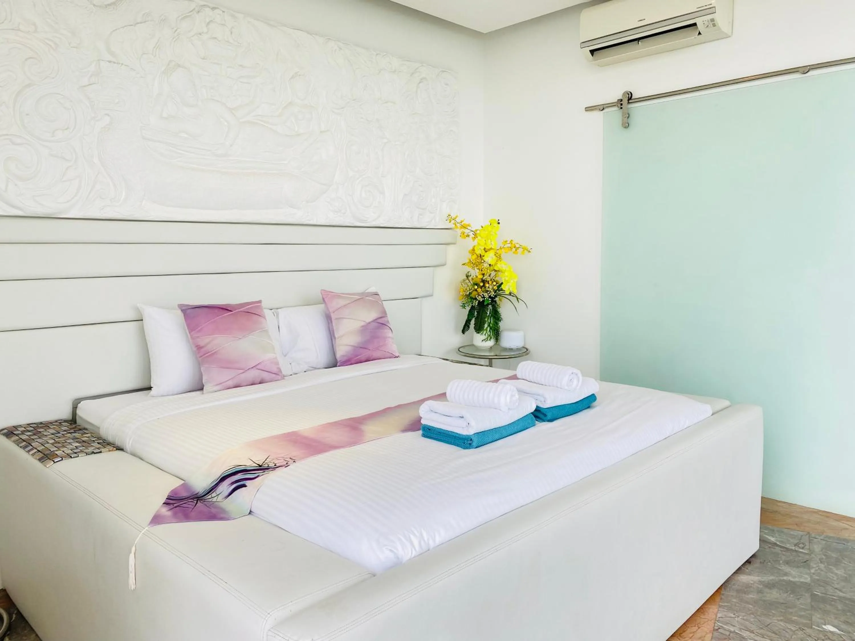 Bed in Best world vision