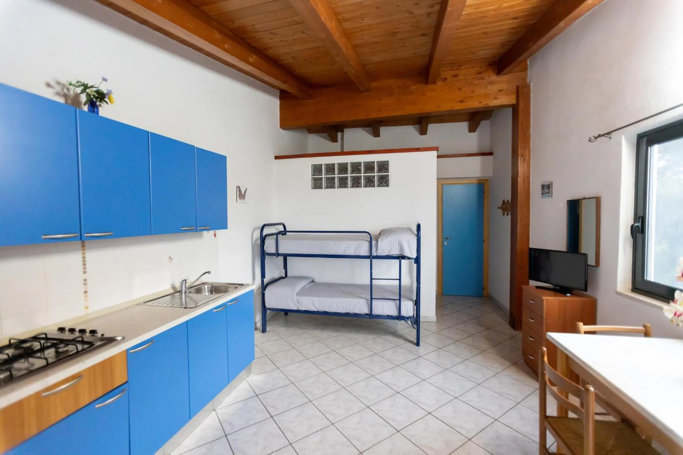 Bed in RESIDENCE EMARINE con SERVIZIO SPIAGGIA INCLUSO